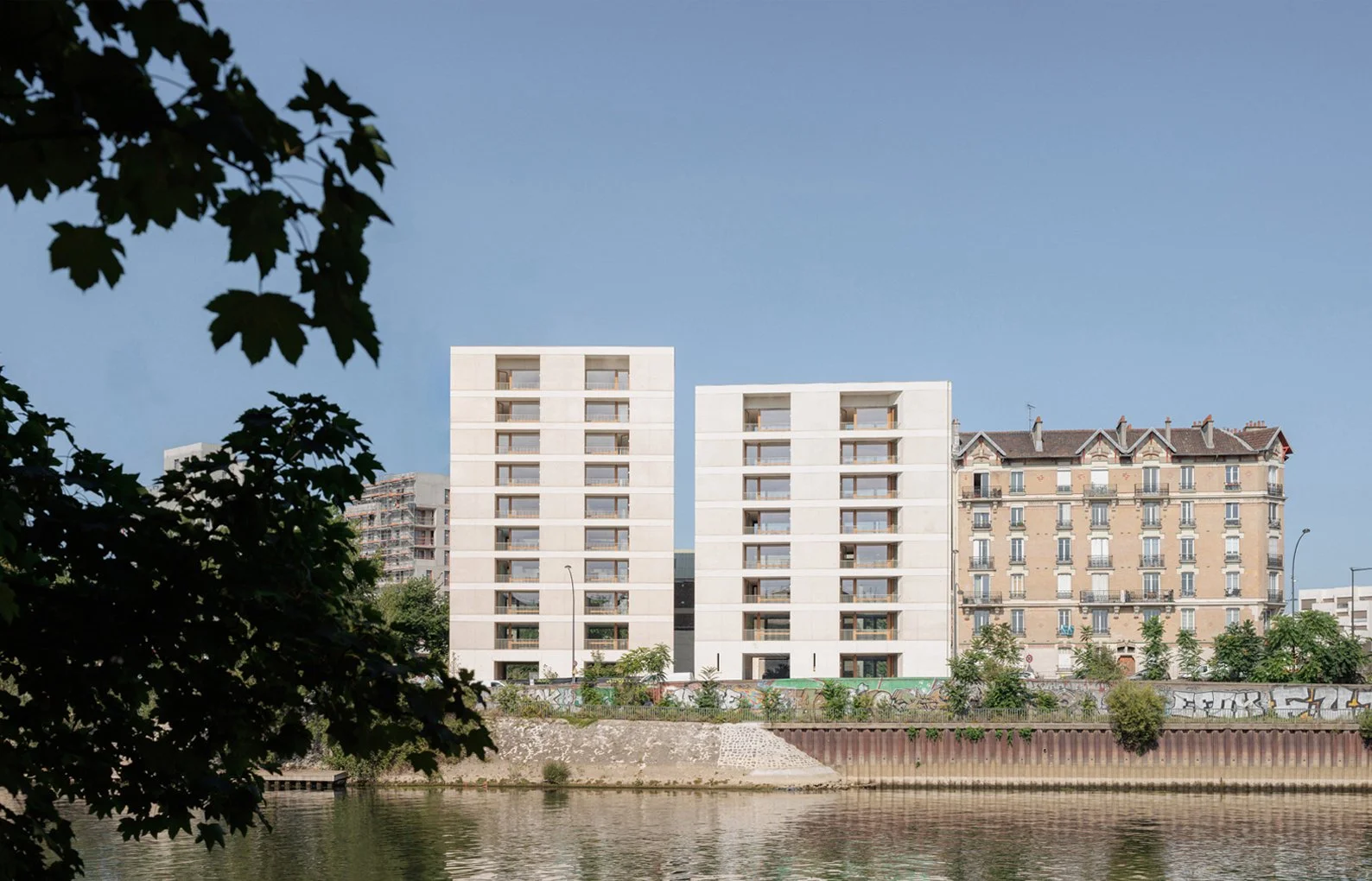 IVRY_12.jpg