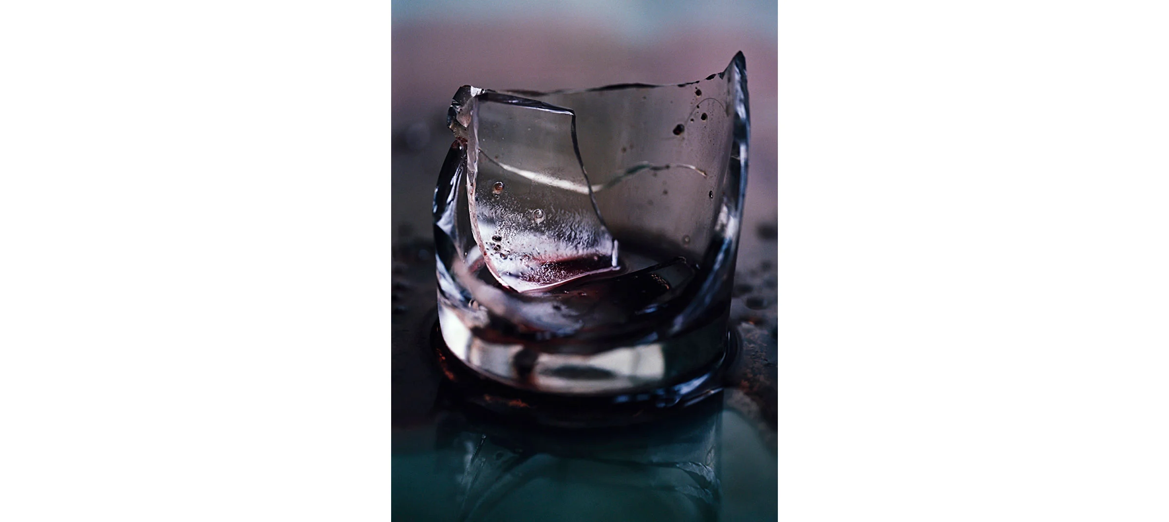 Blood Untitled N°6, 2000/2014 Tirage gélatino argentique, 144 x 104 cm | Gelatin silver print, 56,69 x 40,94 inches 4/4