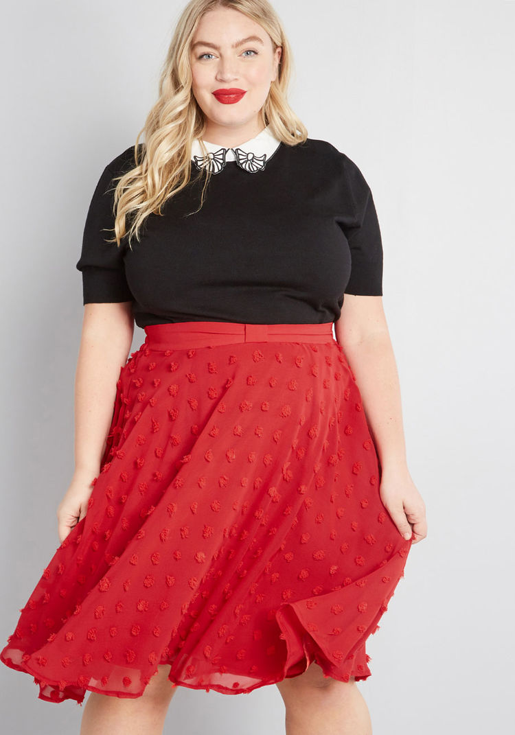 10106384_set_on_texture_a-line_skirt_red_PLUS-SIZE01.jpg