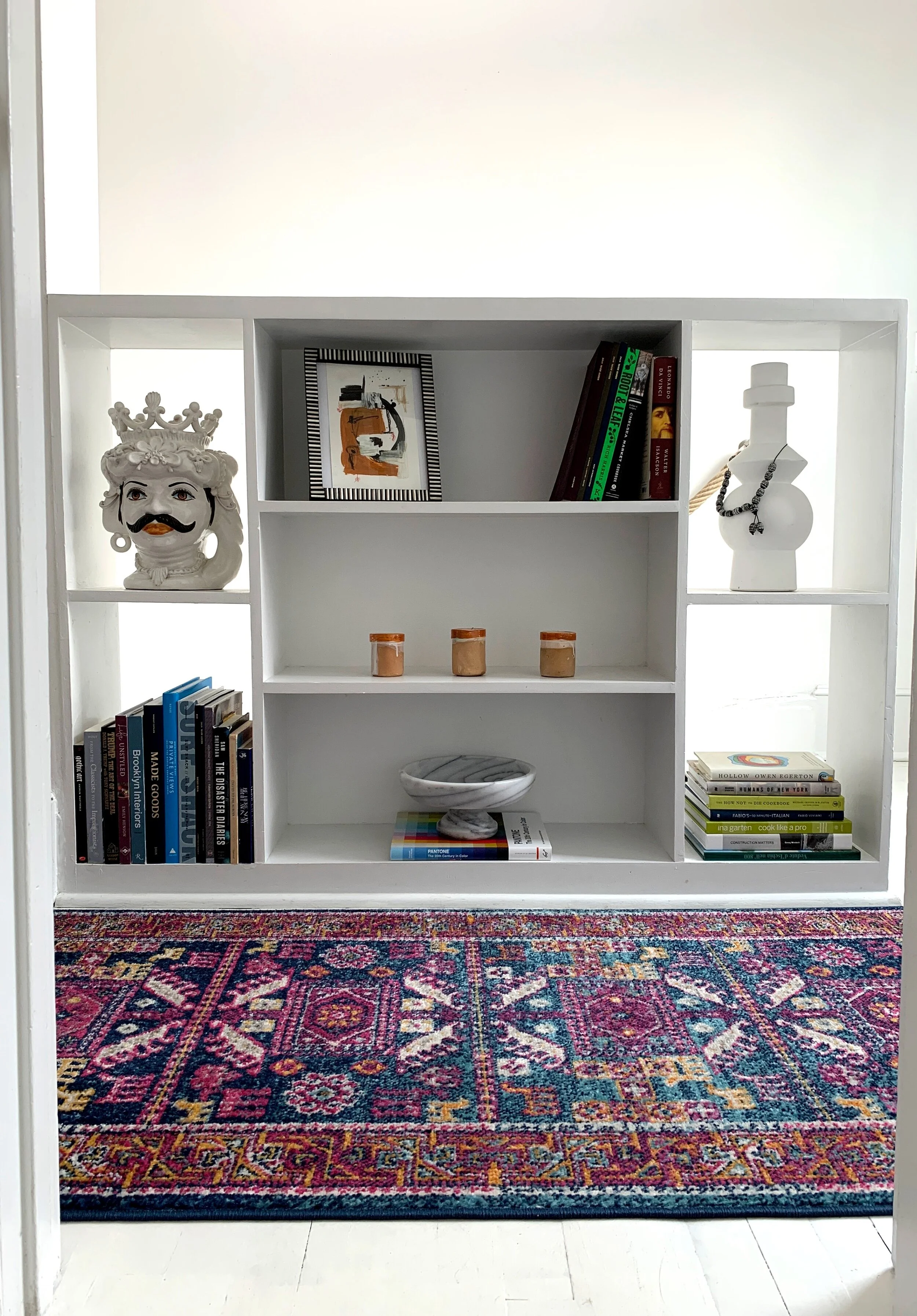 Head Vase Shelf.jpg