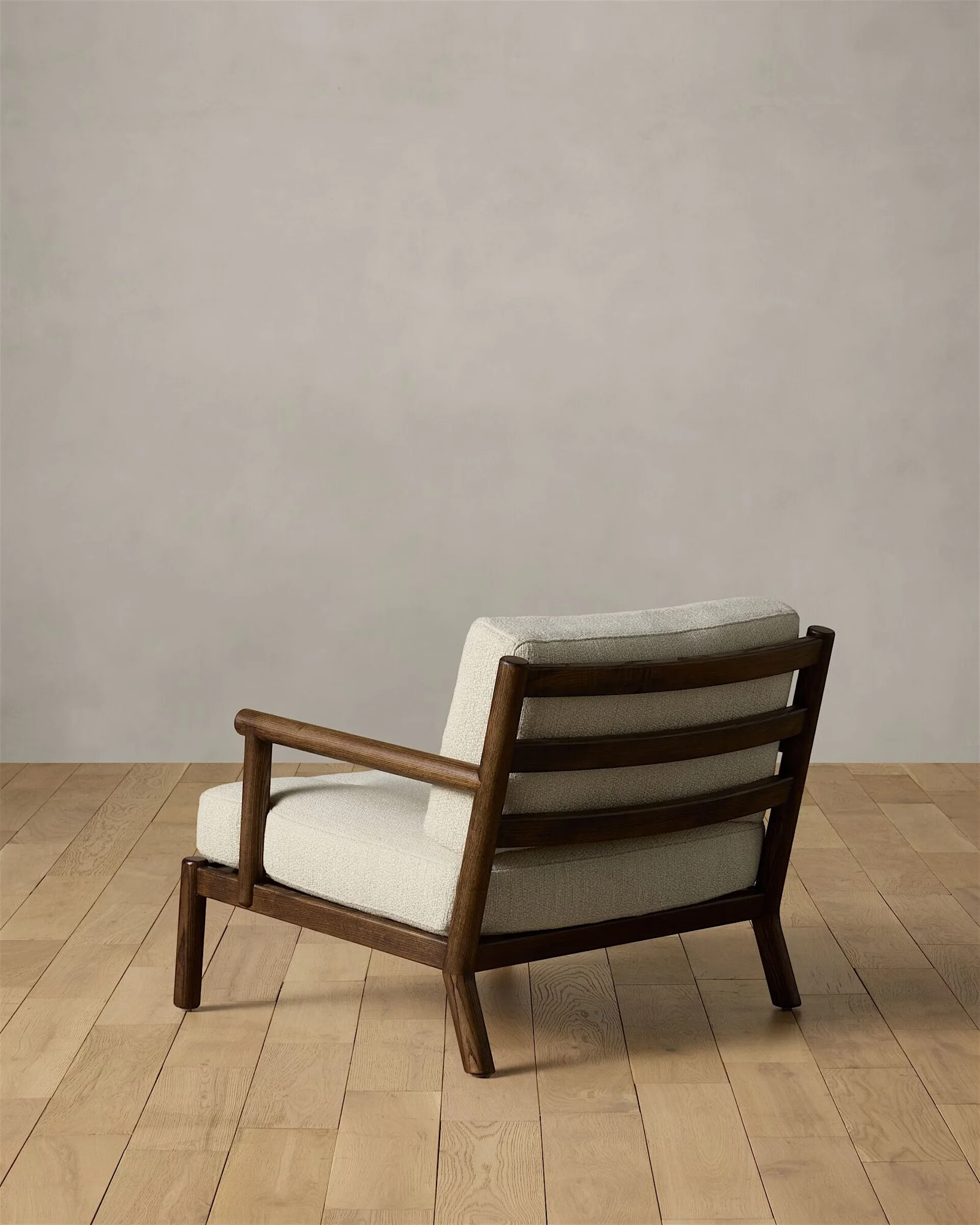 JPGTest-Hans_Chair_Kersey_Sand_Brushed_Almond_Ash_HANS080100NENA282B24_156_converted.jpg
