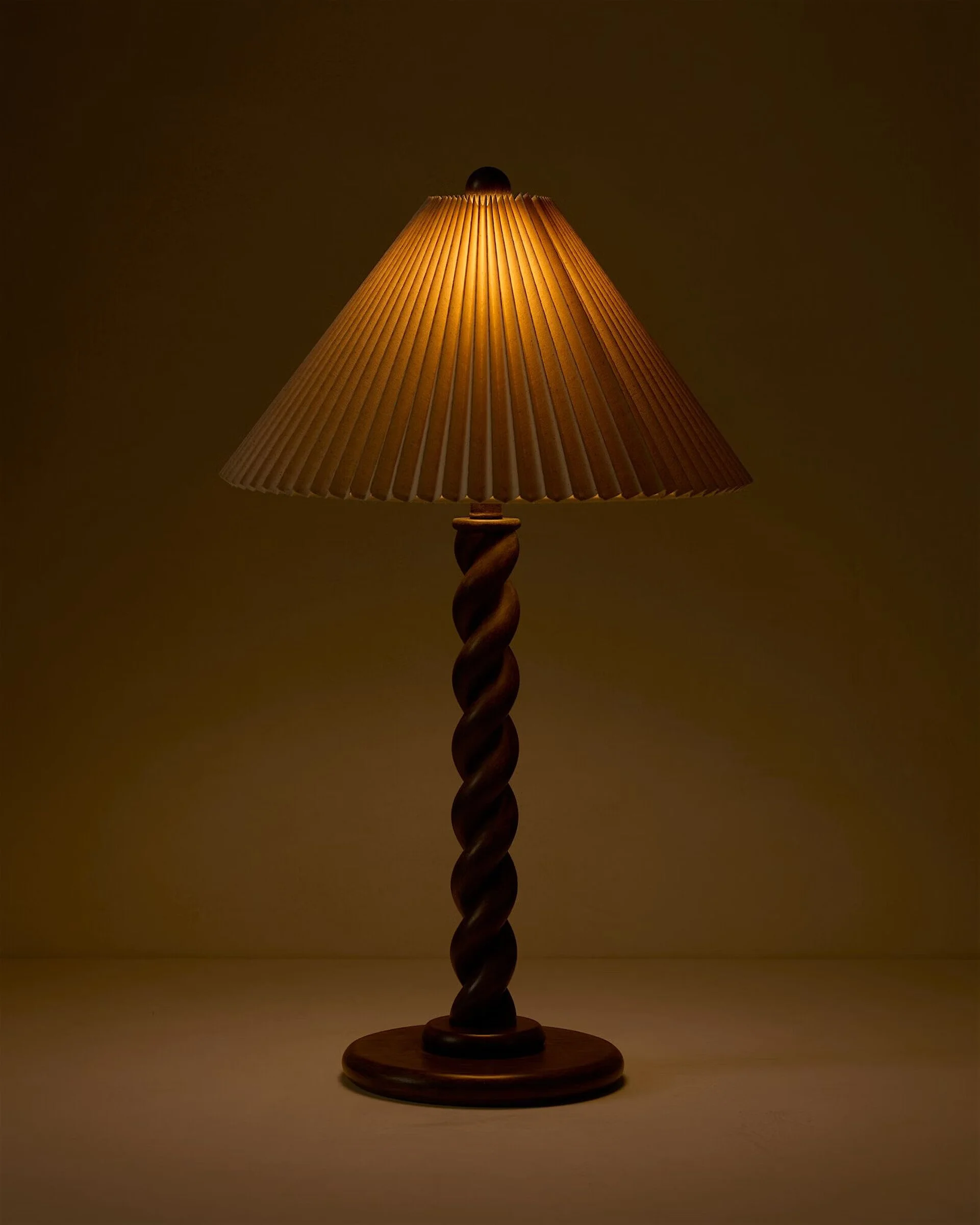 JPGTest-Minerva_Table Lamp_Natural_MINE010100NA00151525_140_a_converted.jpg