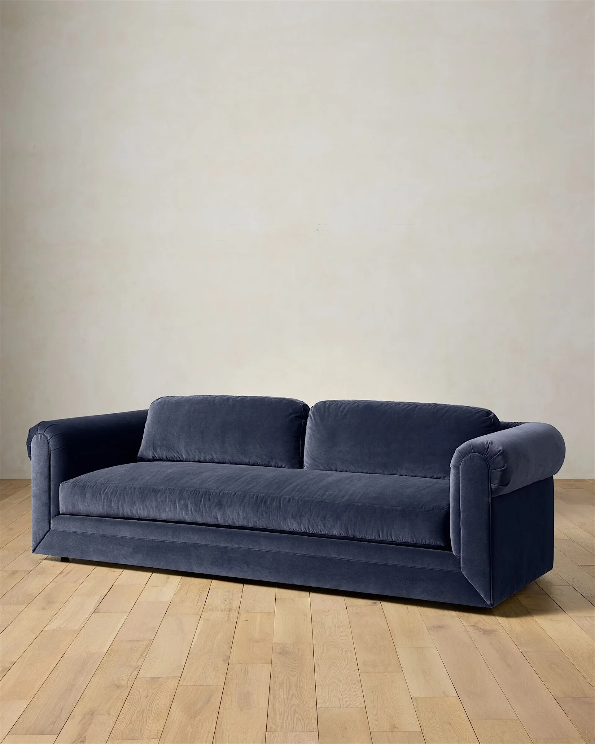 JPGTest-Seraphina_Sofa_Luster_Navy_SERA080200N20087392A_148_converted.jpg