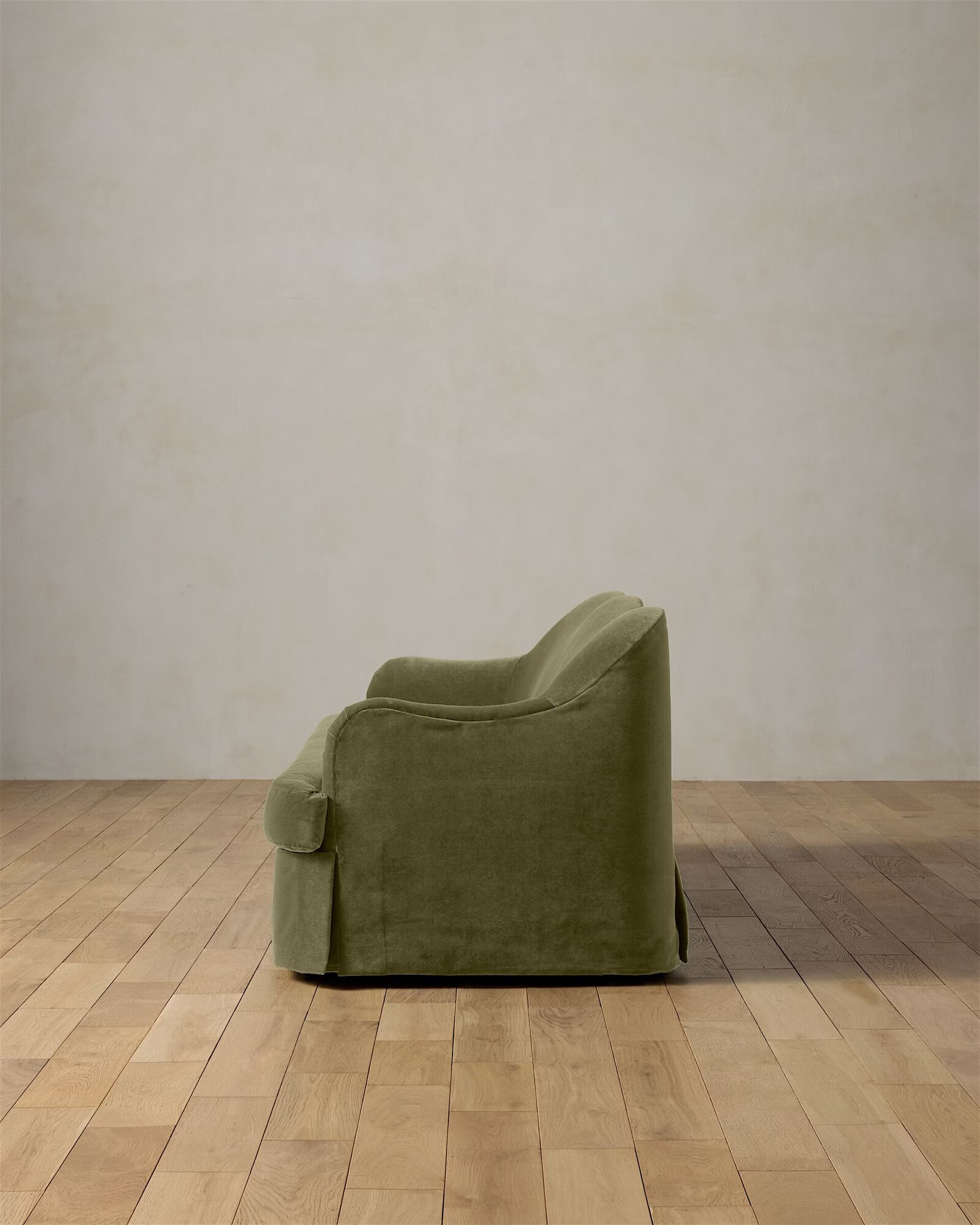 JPGTest-Rosamund_Sofa_Luster_Olive_RSMD080200O900733028_150_converted.jpg