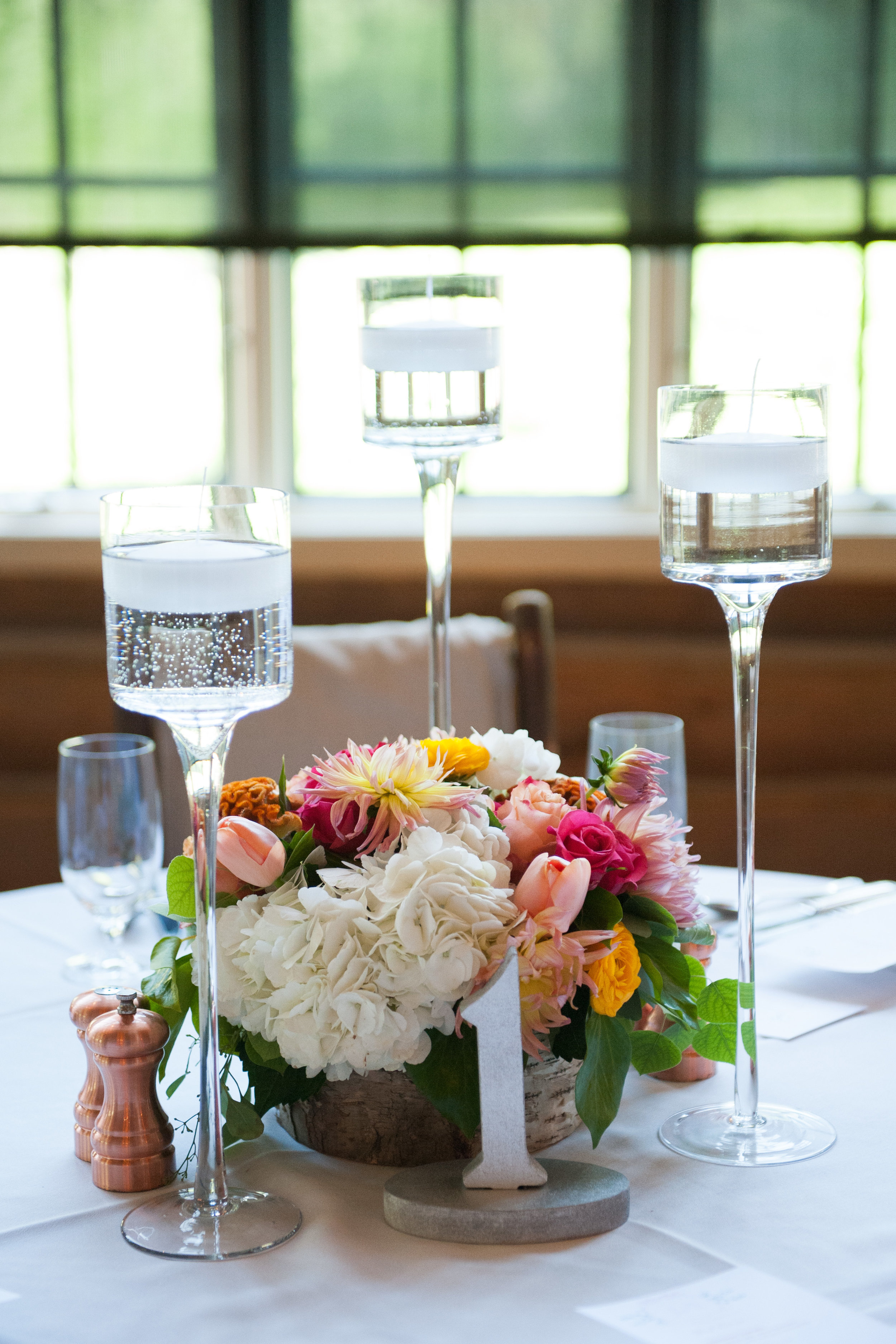 vail luxury florist table centerpieces