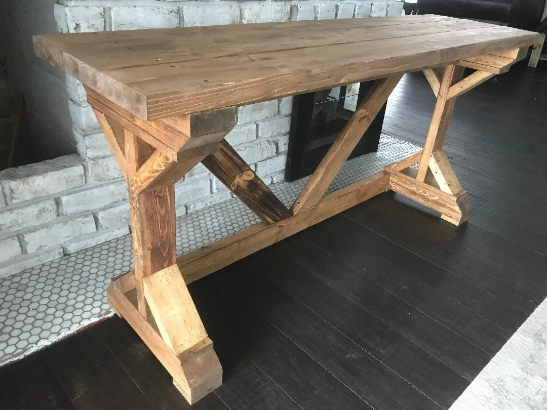 desk.jpg