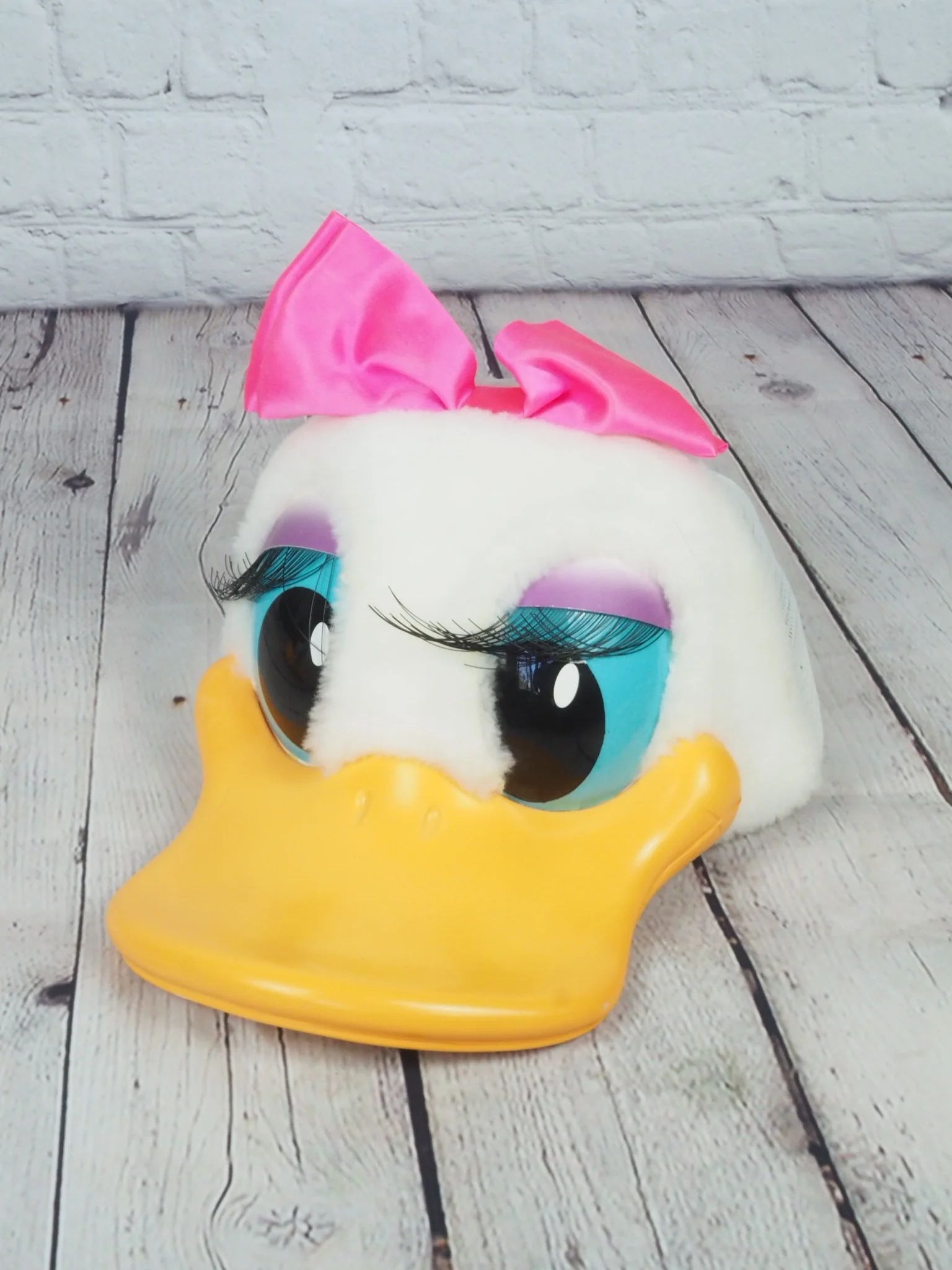 Daisy Duck Snap Back — Rita Lane Vintage