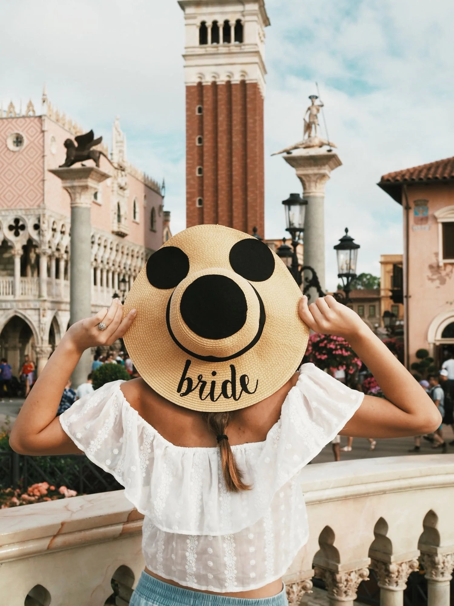 bridehat3.jpg