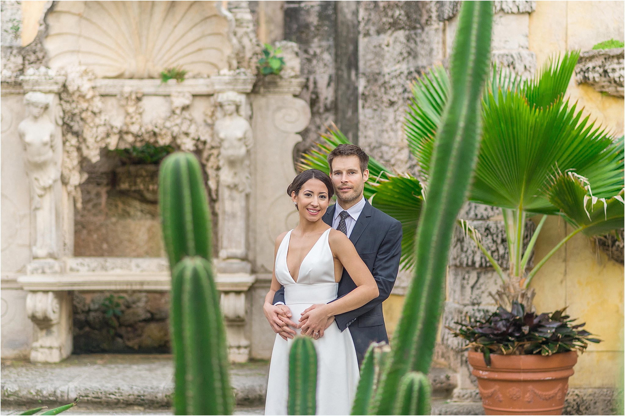 Vizcaya-Engagement-Session-Baro-Studios_0024.jpg