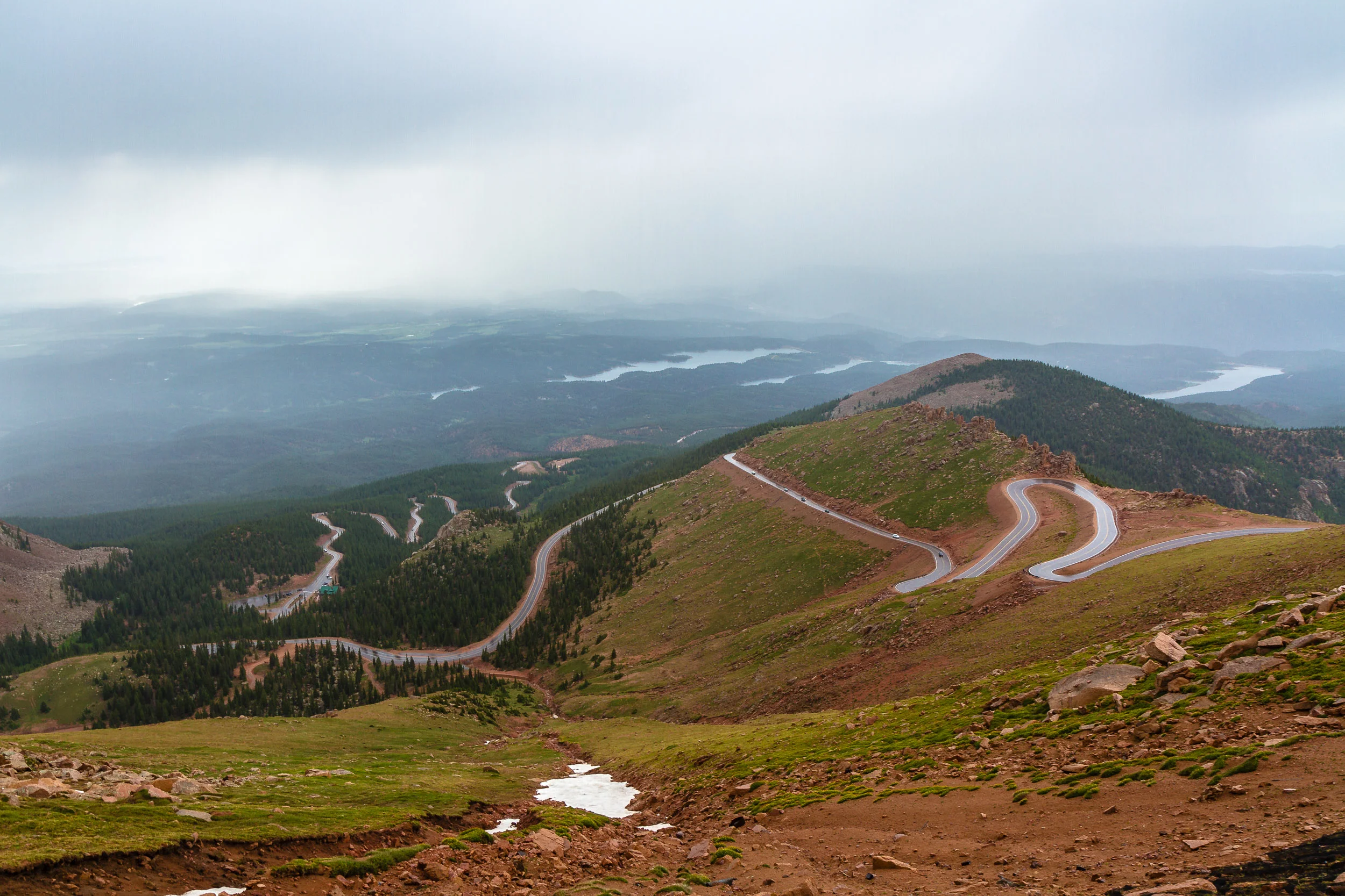 pikes_peak_road.jpg