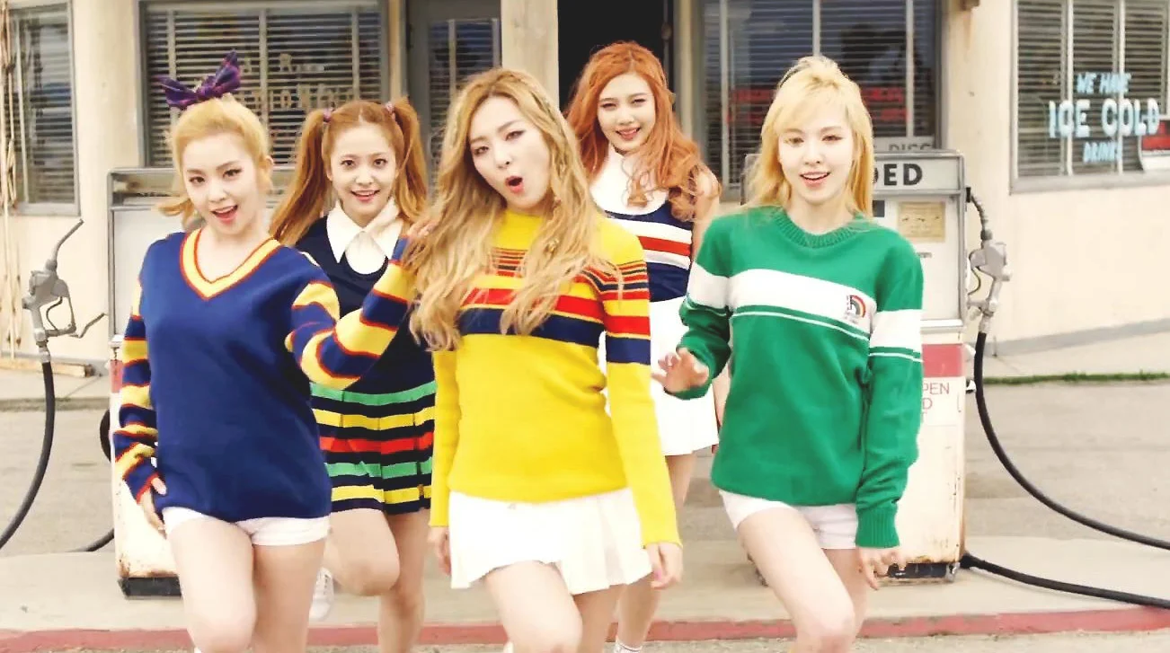 red_velvet_ice_cream_cake_mv.jpg