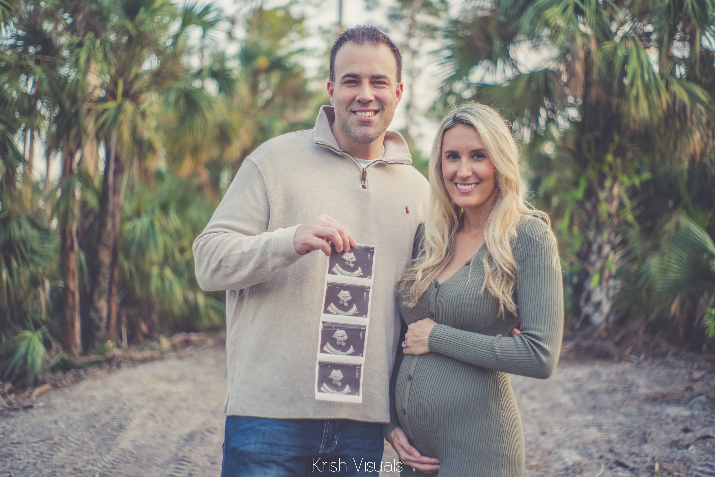 DEVITT CHRISTMAS REVEAL-3225.jpg