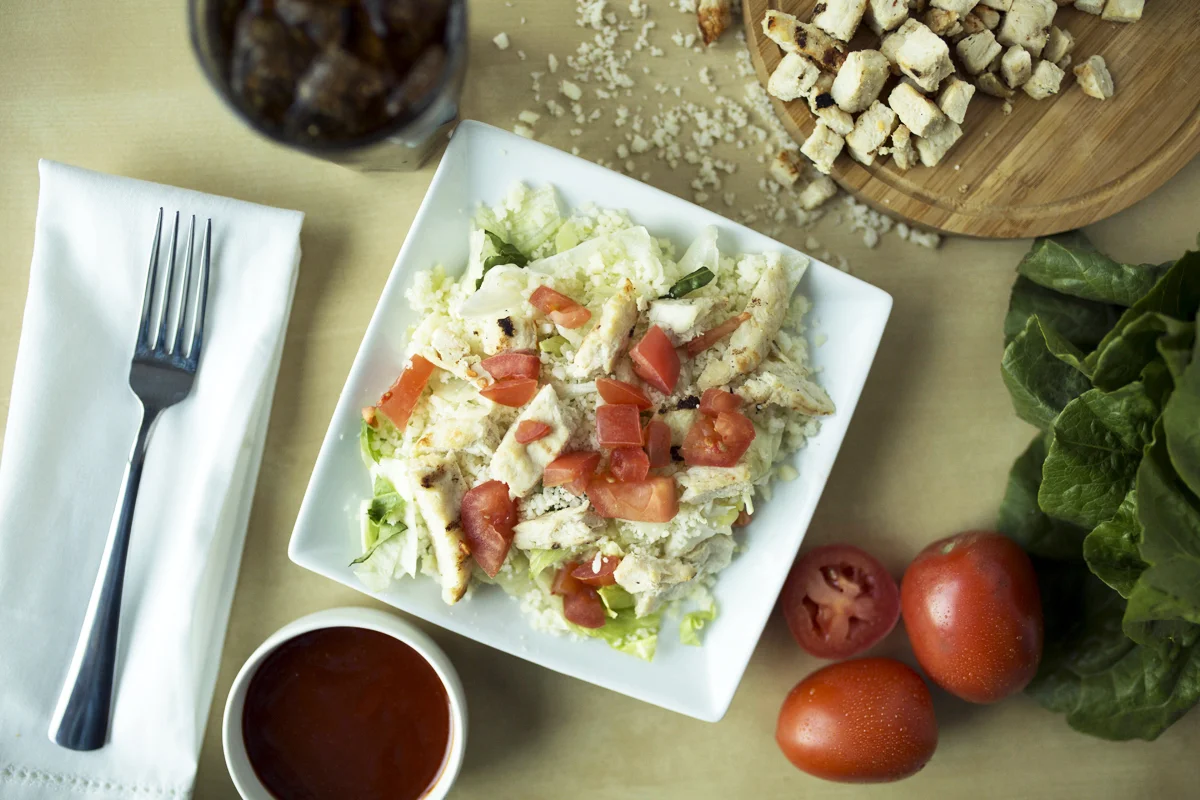 LUNCH - Grilled Chicken Salad with Drink.jpg