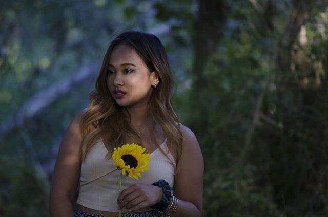 🌻AMBSUNFLEUR🌻
-
I will never get over how beautiful this woman is, inside &amp; out. Nothing like photographing your best friends 🤧&hearts;️
-
#photography #portrait #portraitphotography #portraitphotographer #portrait_ig #portraitpainting #portra