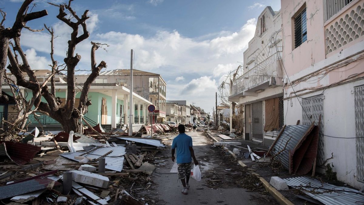 saintmartin-aprs-le-passage-de-louragan-irma_16x9_WEB.jpg