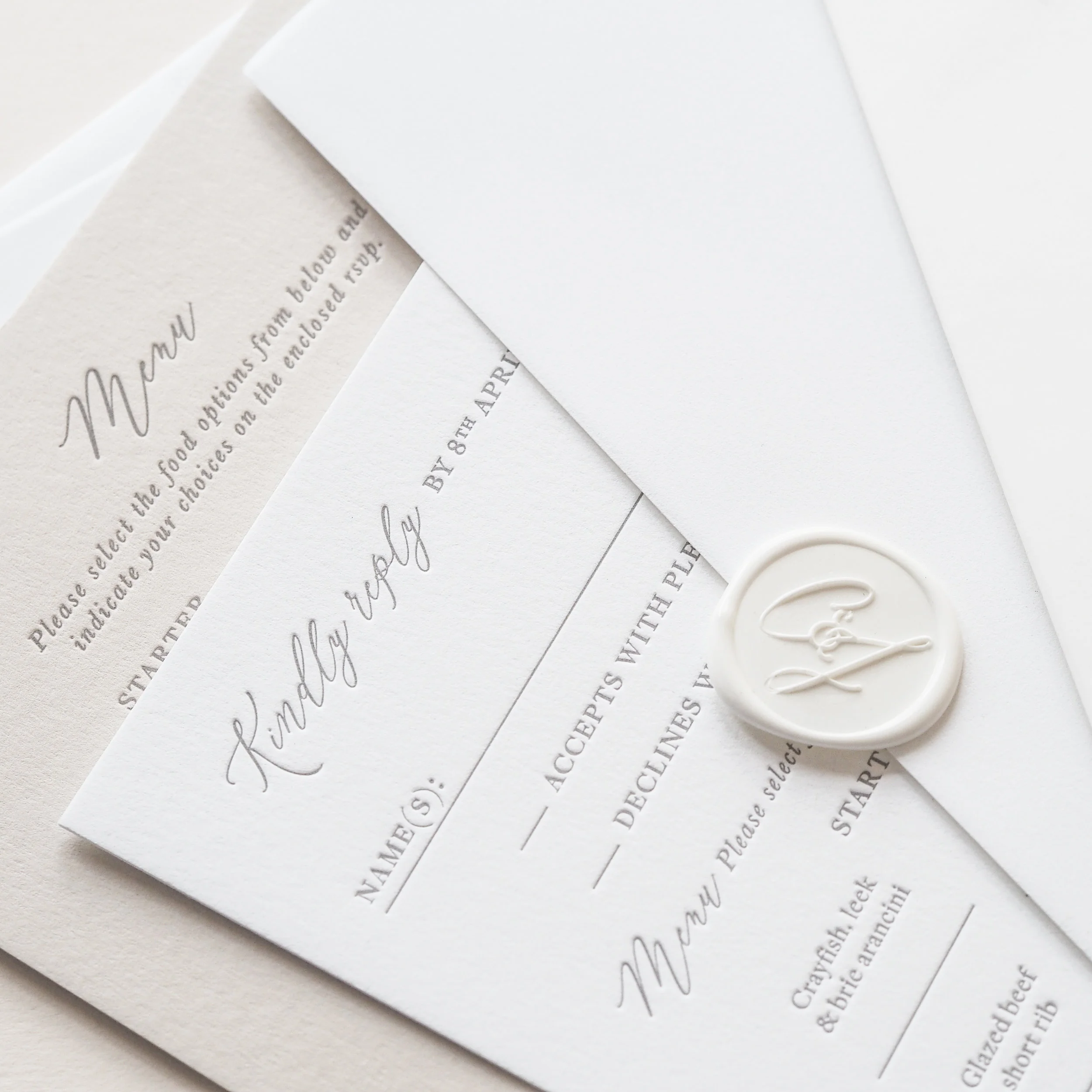5 Luxurious Finishes to Add to Your Wedding Stationery