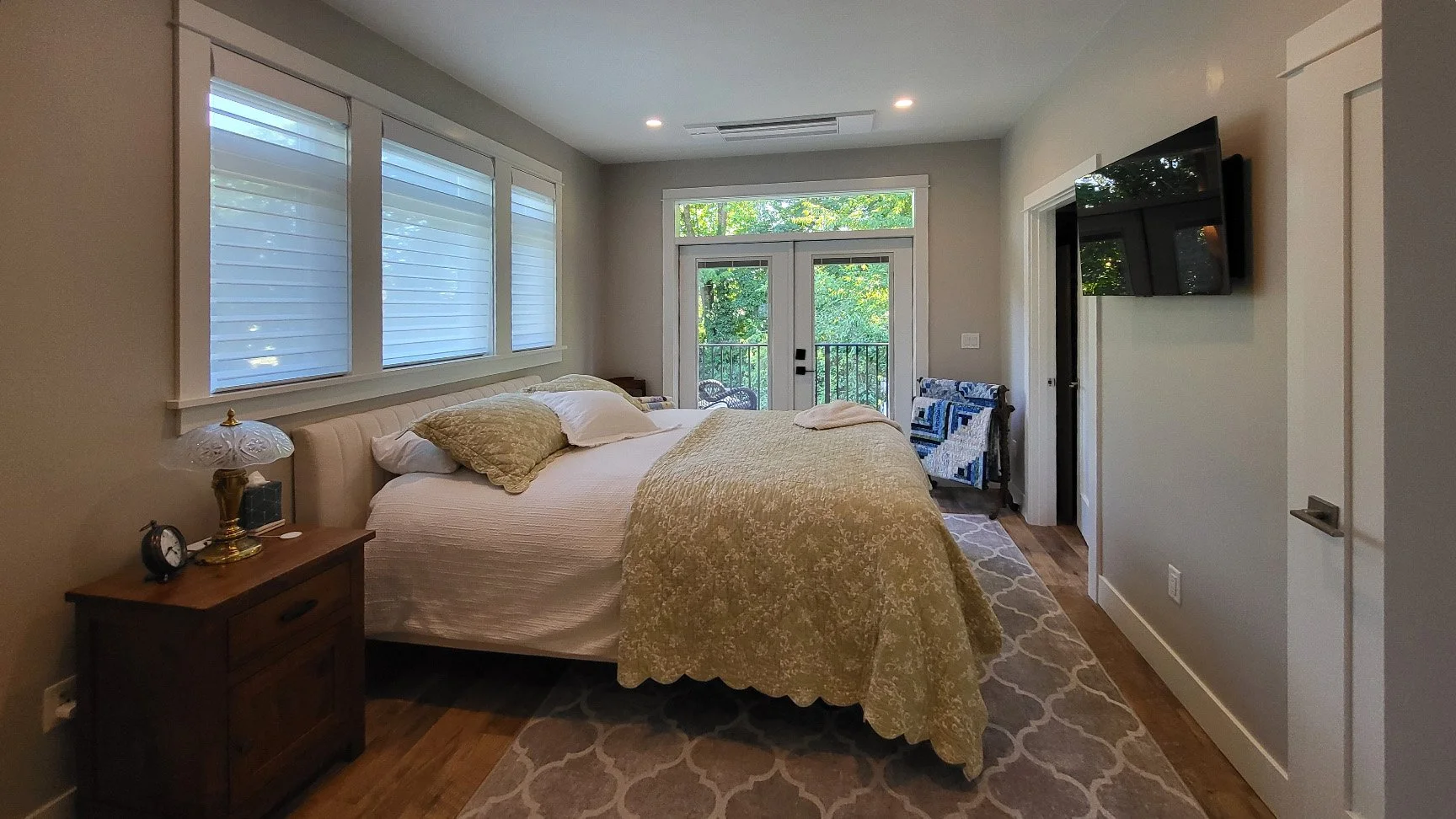Hagengruber ADU - Bedroom.jpg
