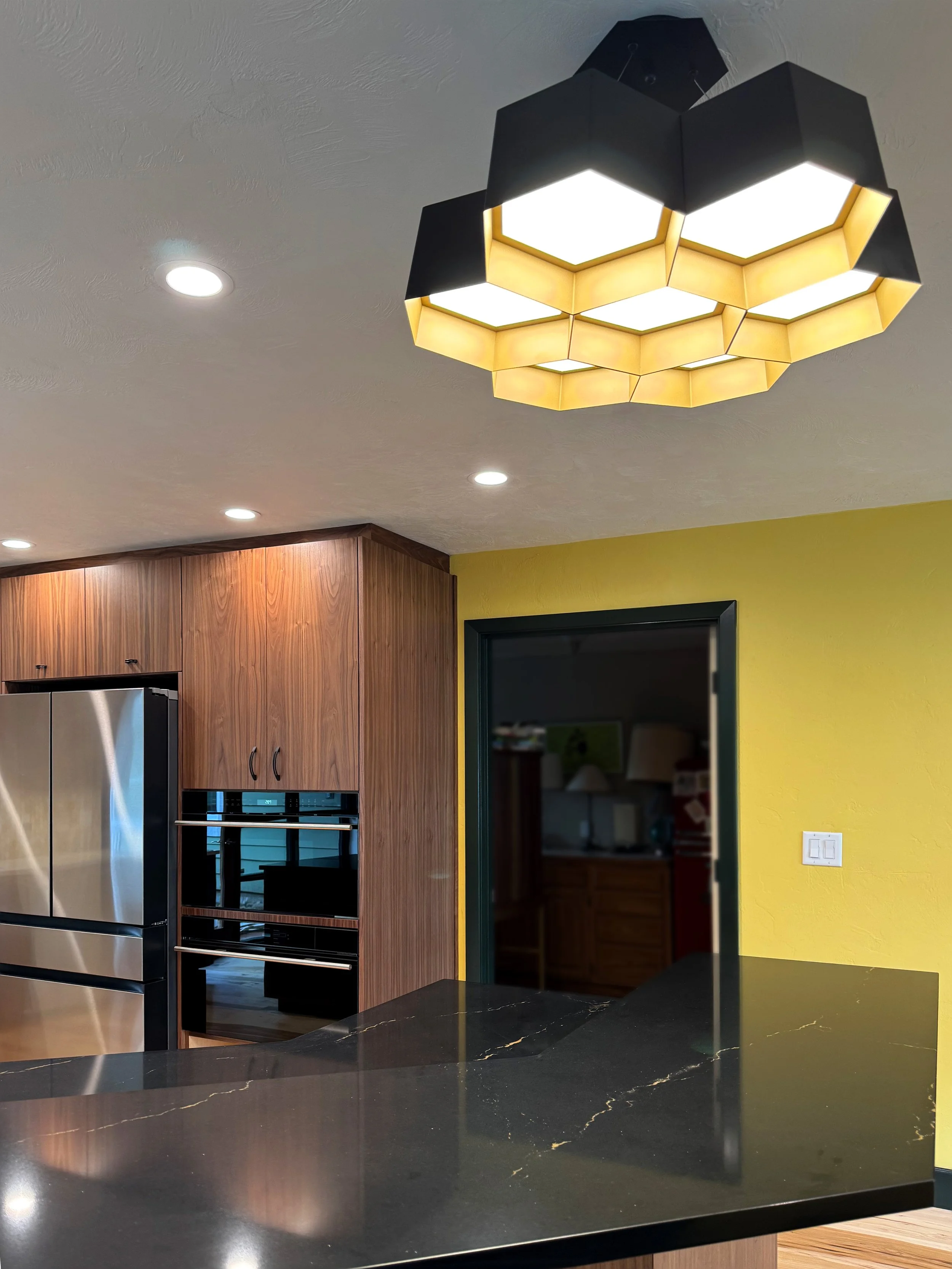 2321ja - kitchen 2.jpg