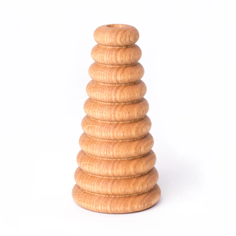 bud_vase_cone_oak_1.jpg