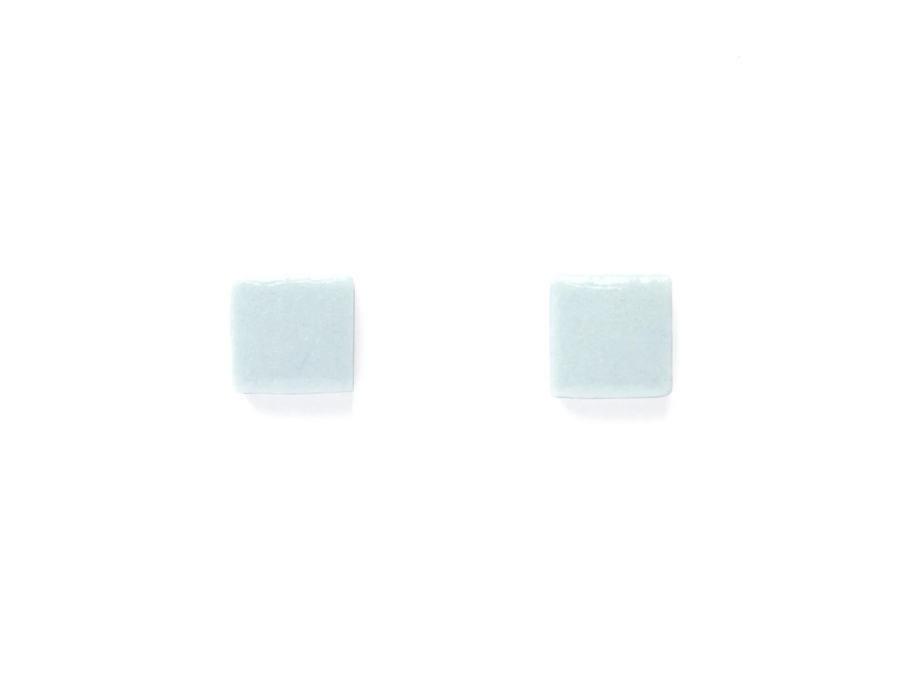 shape_studs_square_light_blue_A.jpg
