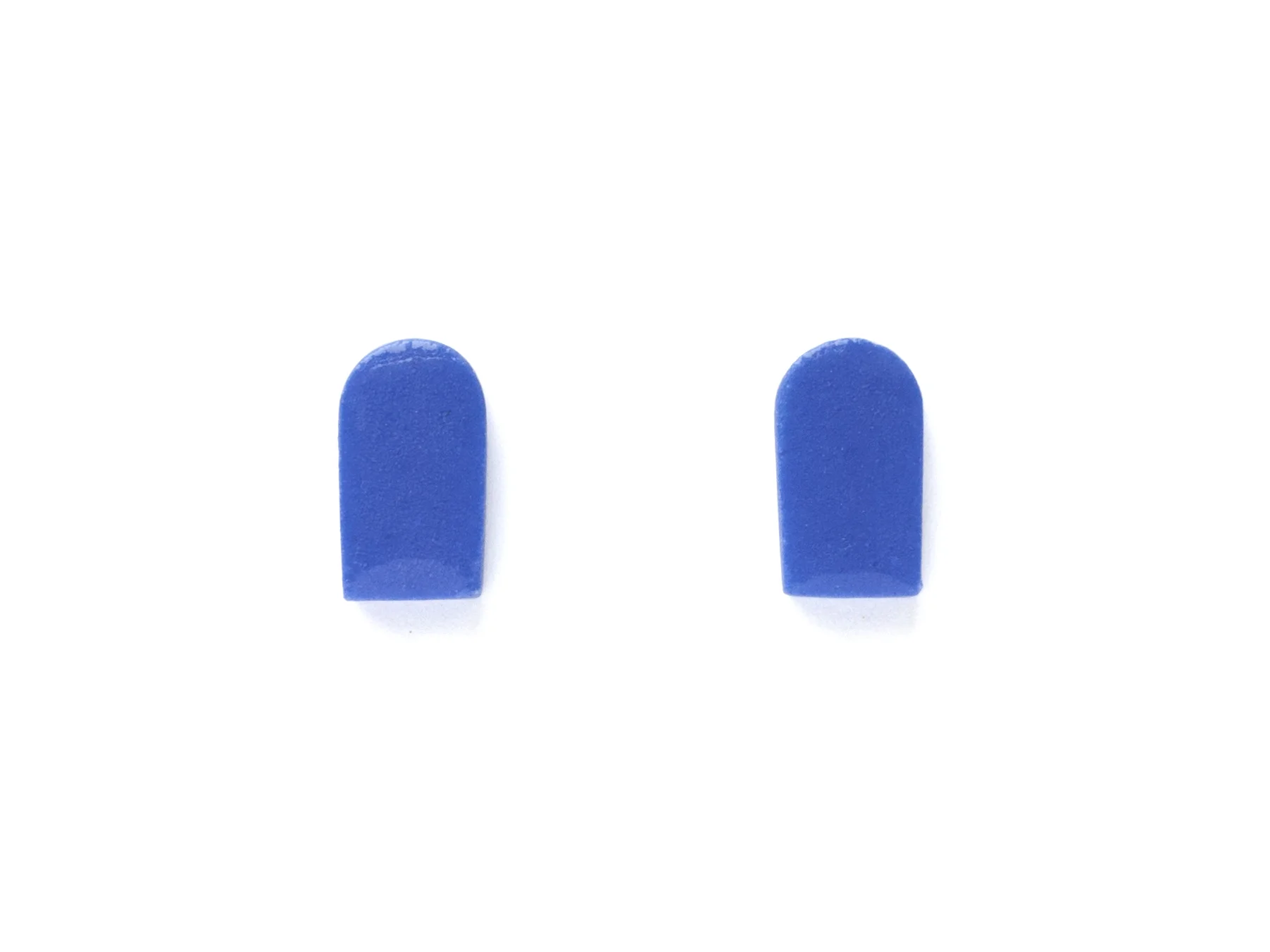 shape_studs_tombstone_cobalt_A.jpg