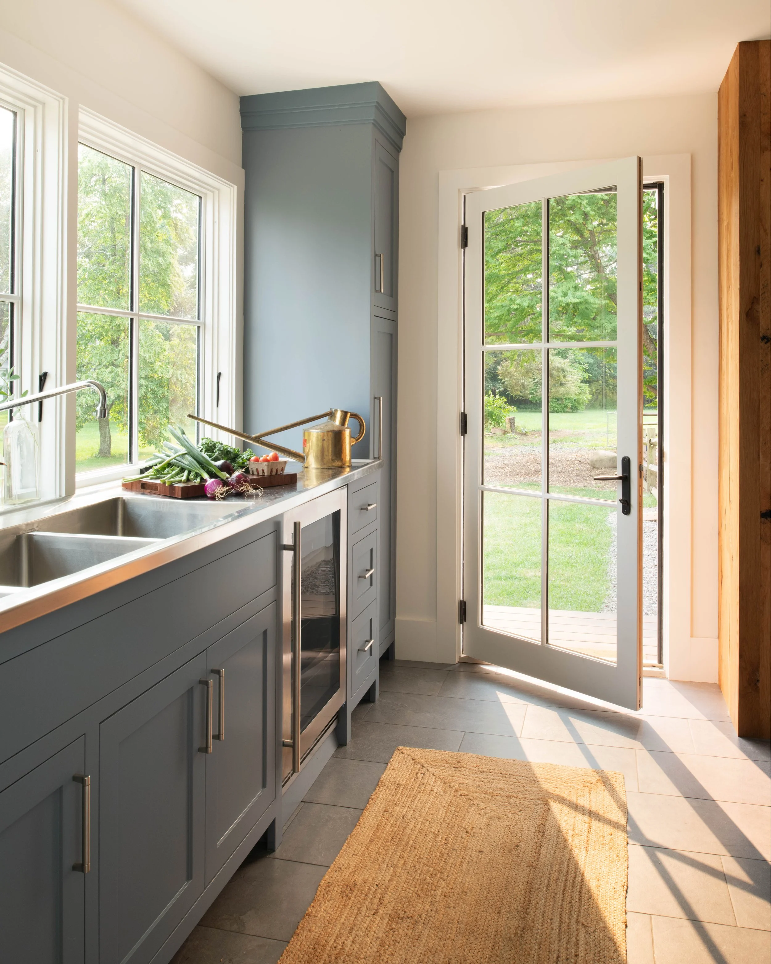 8. Hidden Architecture - Stratham Farmhouse14(Web).jpg