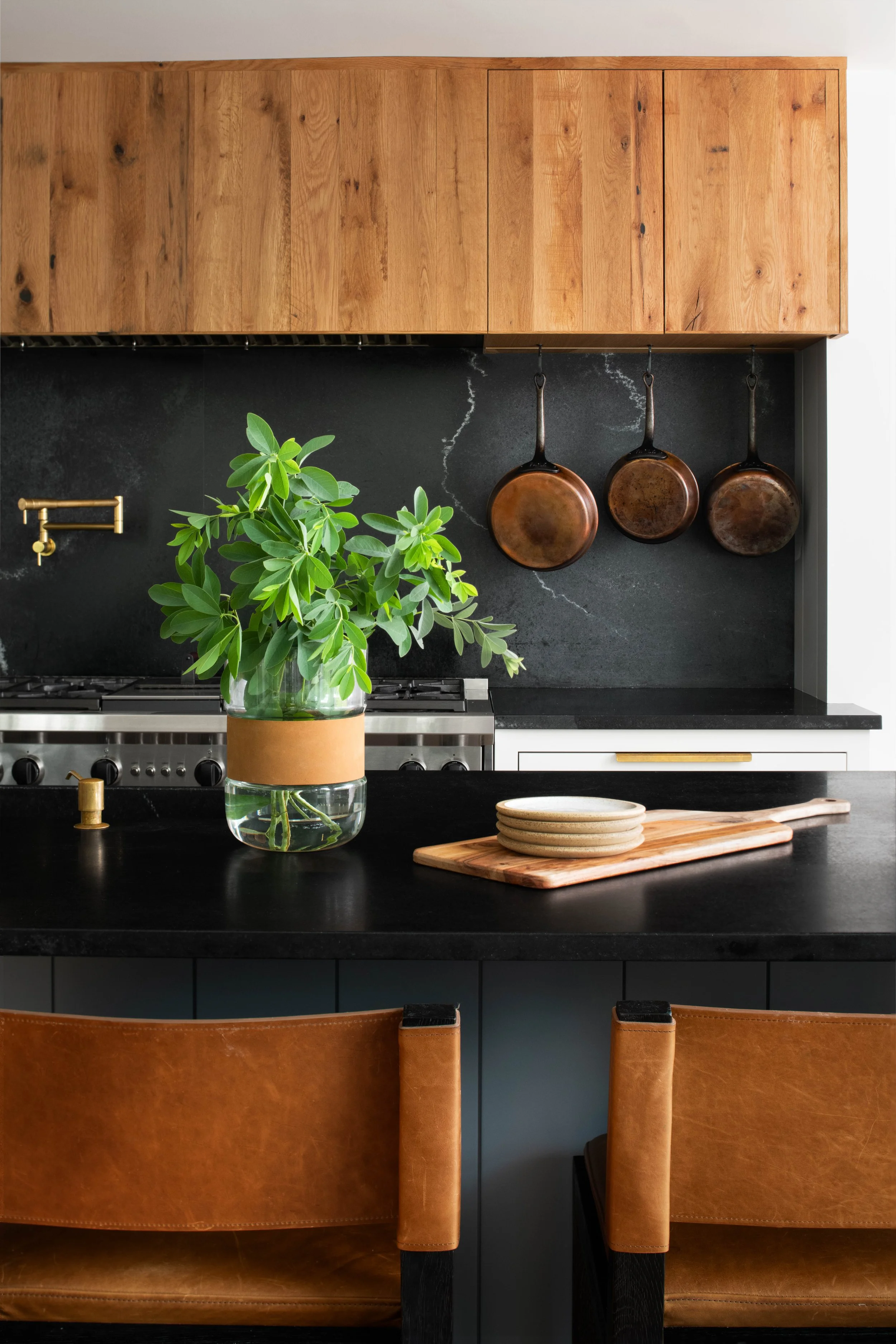 9. Hidden Architecture - Stratham Farmhouse16(Web).jpg