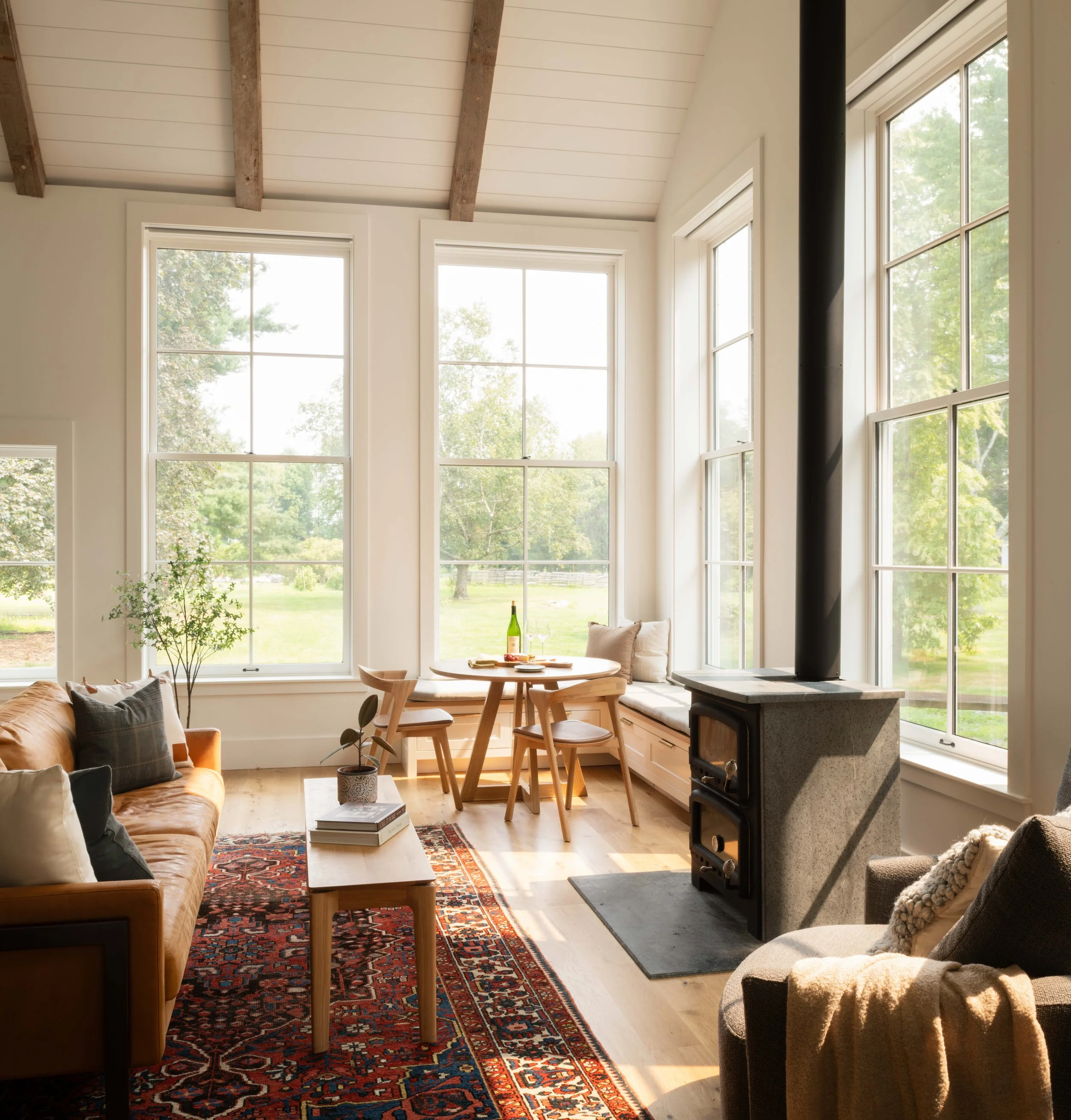 12. Hidden Architecture - Stratham Farmhouse18(Web).jpg