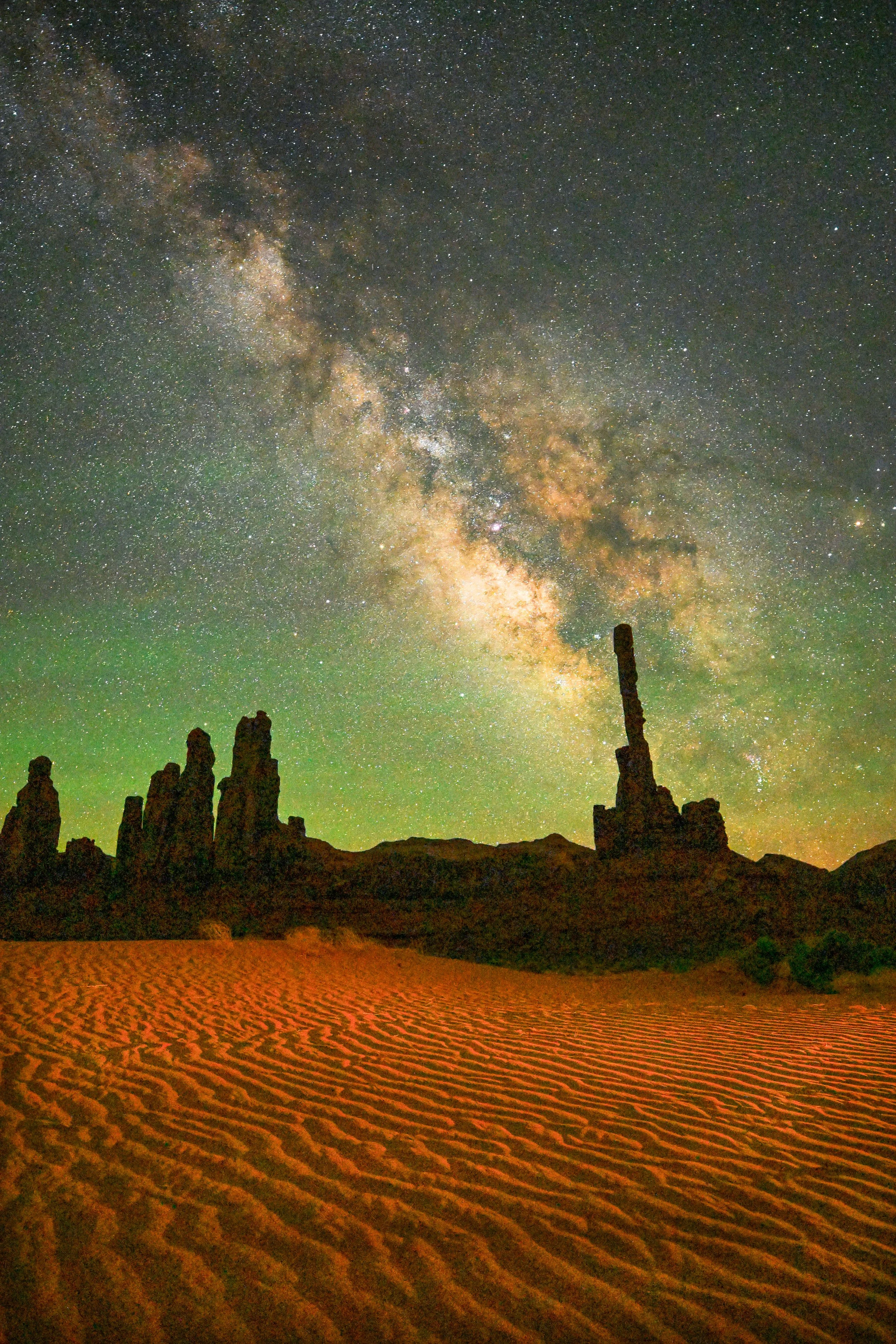 Totem Pole Milky Way