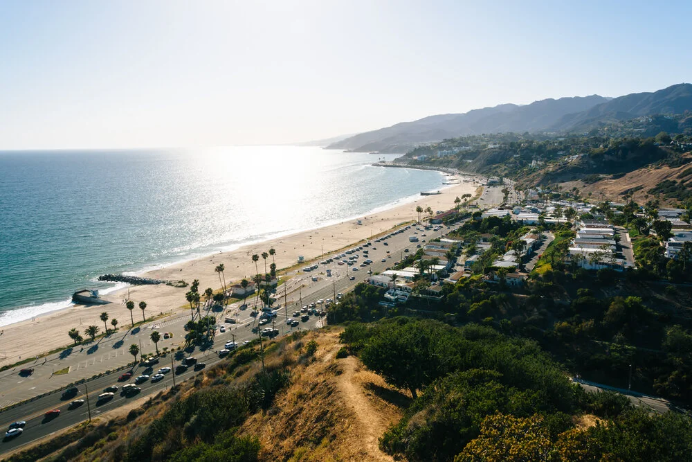 Remodeling Contractor Pacific Palisades, CA 90272 - Inner City Skyline