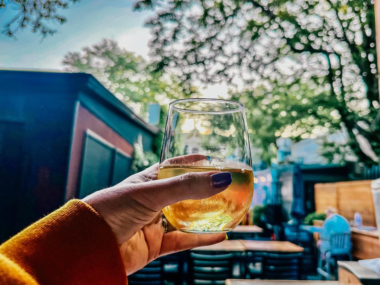 Cheers to summer nights filled with good wine, great music, and golden hour vibes on Preservation’s patio.
Wine Wednesday just hits different out here. Select bottles only $25. Hand picked by Lawrence so you know they are good ones. Also Happy