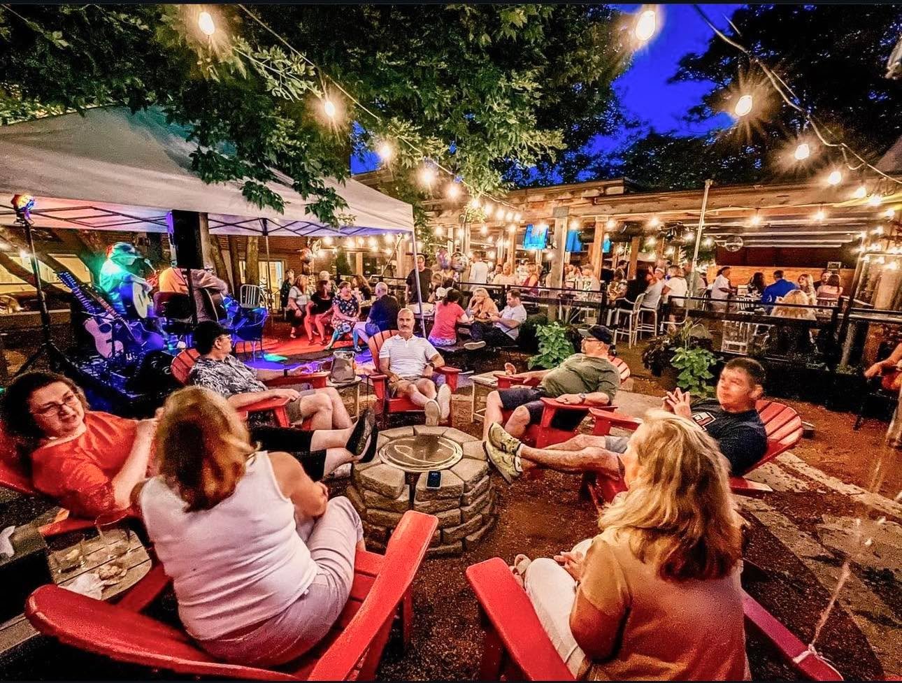 🎶 LIVE MUSIC ALL WEEKEND on the patio! 🎶
Kick back, sip something good, and soak up the sounds under the summer sky ✨
🎸 Friday 7/11 – Infunktious Trio brings funky twists on your favorite tunes
🎤 Saturday 7/12 – Aaron Kelly & Fr