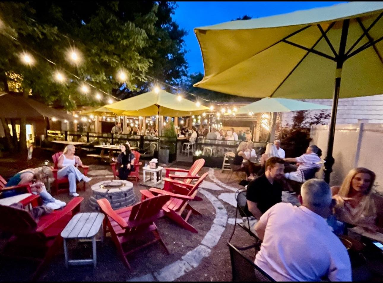 Preservation. It’s a vibe.
🎶 Live music lineup for this weekend 🎶
Saturday – Sunflower Headlights
Sunday – Tim Swann