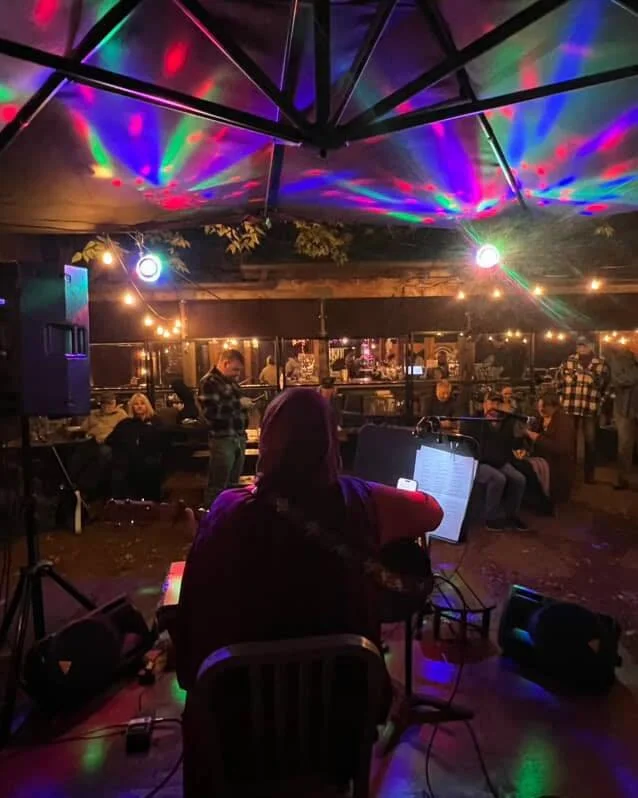 Mondays aren&rsquo;t so bad when you&rsquo;ve got a mic in your hand and wine in your glass. 🍷🎤

Open Mic Monday &mdash; all are welcome, all are celebrated. Hosted by the great Aaron Kelly!