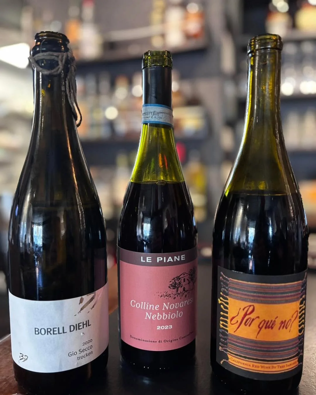 🍂 Harvest Wine Dinner &ndash; Nov 20th 🍷
Here&rsquo;s a peek at the beautiful wines we&rsquo;re pouring for this year&rsquo;s fall feast:

✨ Borell Diehl &ldquo;Gio Secco&rdquo; &ndash; bright + bubbly
✨ Le Piane Nebbiolo 2023 &ndash; elegant + aut