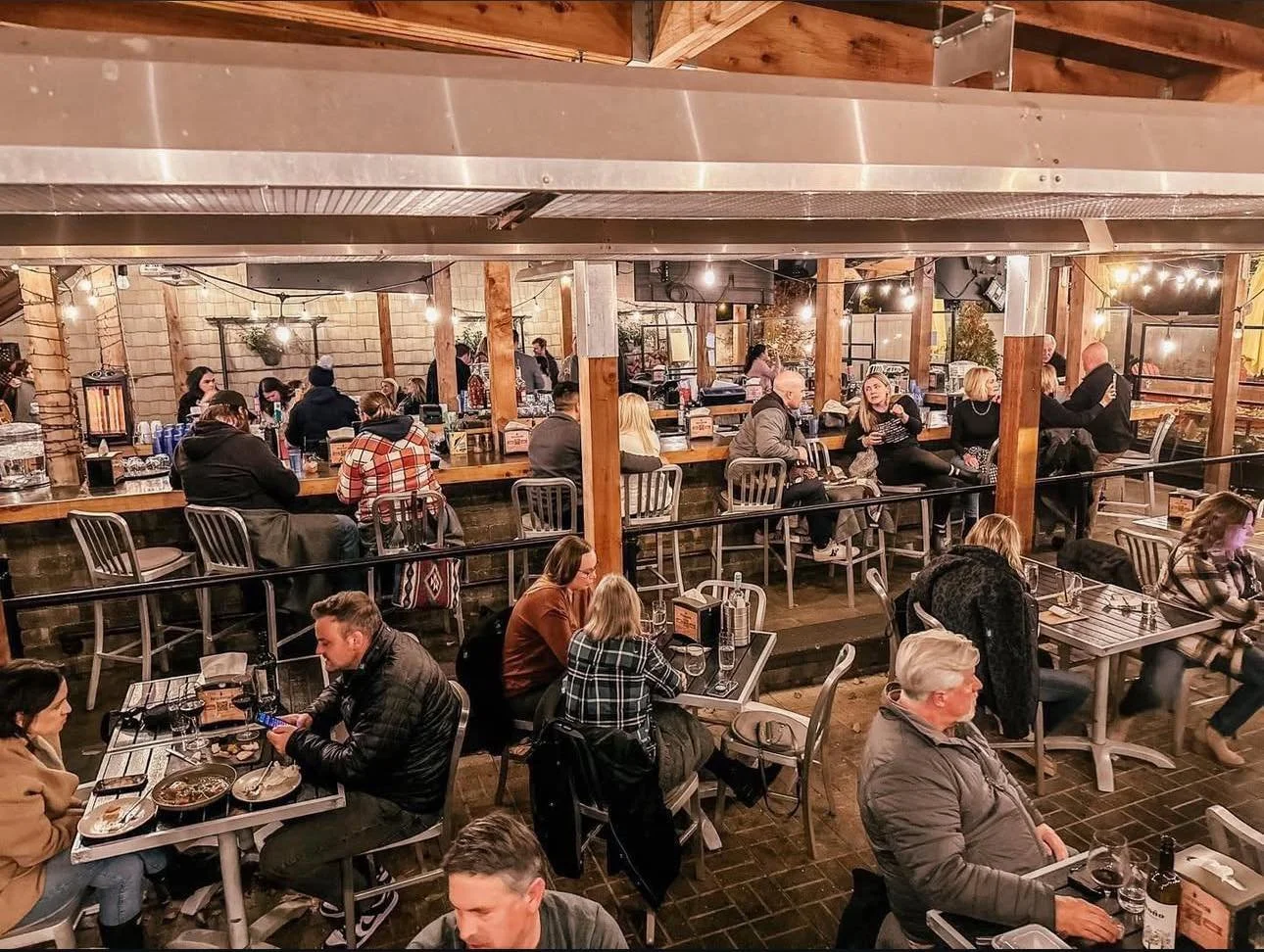 Enjoy a Preservation stay-cation.
It&rsquo;s cold and windy out there&hellip; but in here? 60&deg;, no wind, and the drinks only stop when you say they do. 🍸✨

Live music Lineup
Friday - She&rsquo;s Wearing Plaid
Saturday - Tom Holland