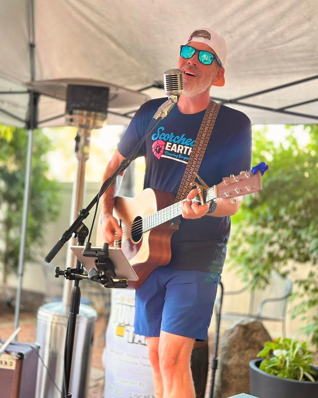 Guys. This is NOT a drill ☀️

60&deg; and sunny tomorrow&hellip; and Nate Krause is playing live at Preservation 🎶 we&rsquo;re officially pretending it&rsquo;s spring. 🌿

Make that reservation now before it fills up. Link in comments