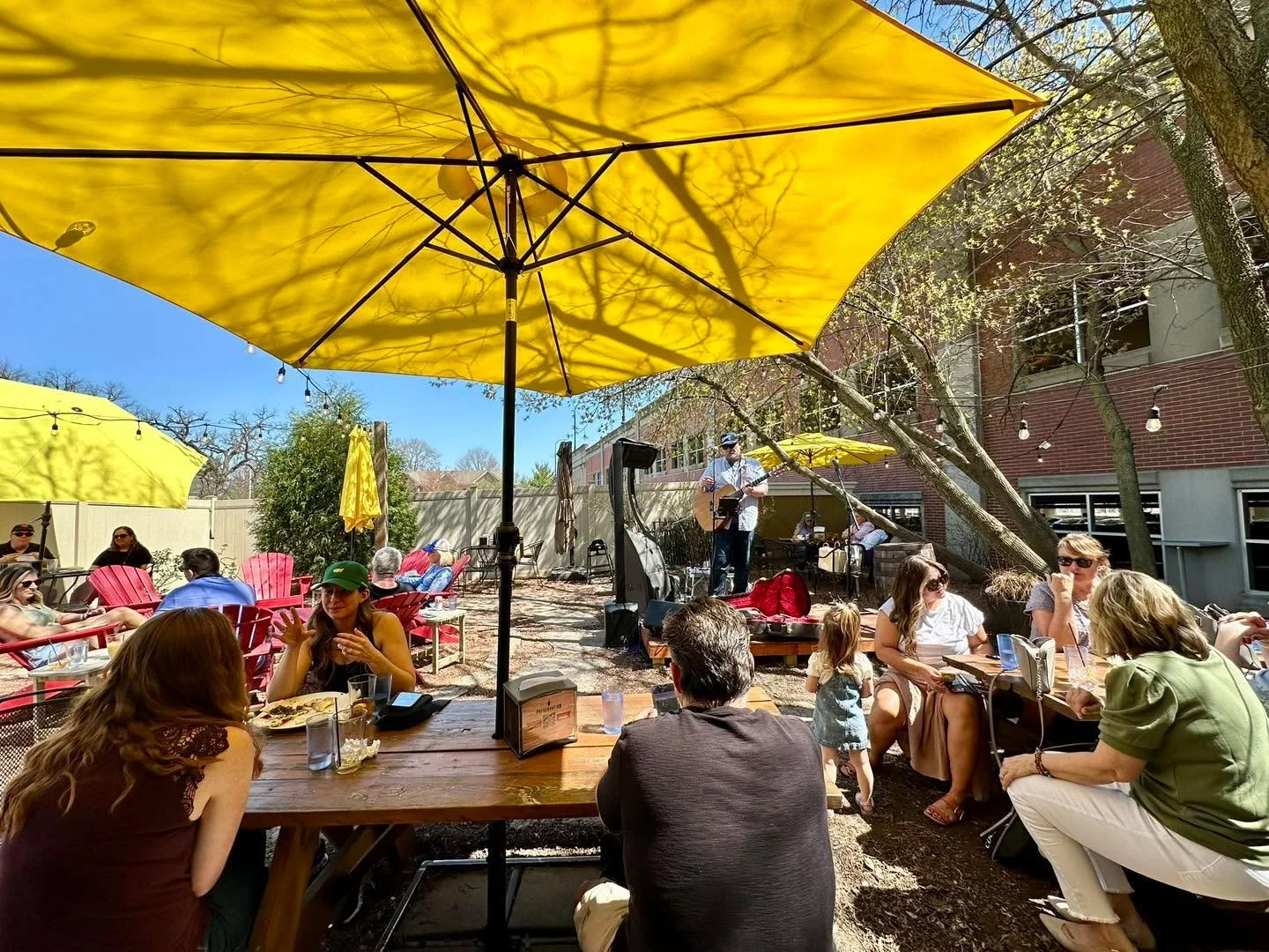 Spring is finally doing its thing and Preservation is the move.

Cold drinks, good food, live music&hellip; yeah, we&rsquo;ve been waiting for this.

Live Music Line Up
Saturday (3/21) &bull; 6:30PM &ndash; Andrew Hoyt Music
Sunday (3/22) &bull; 1PM 