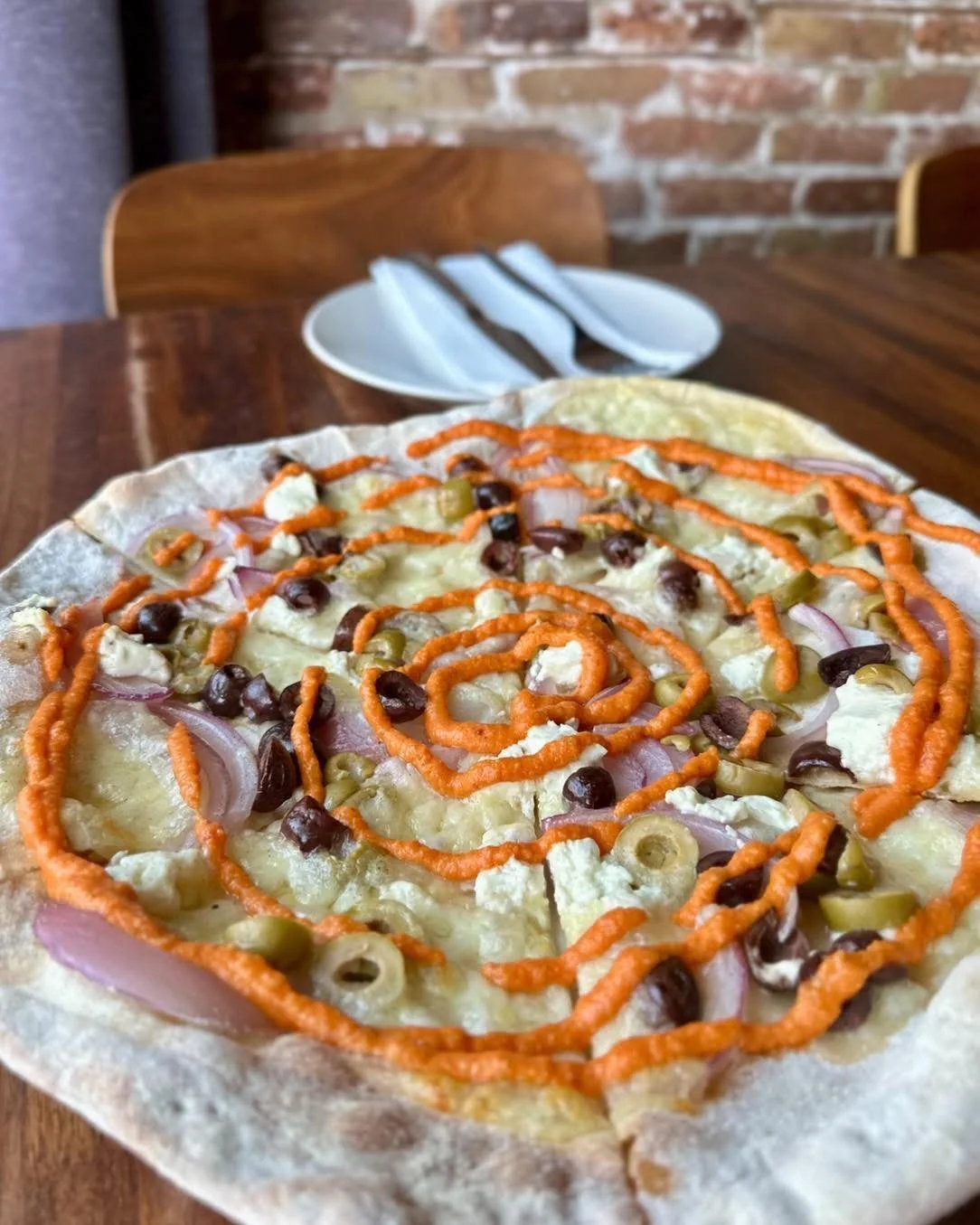 Rain in the forecast?

That&rsquo;s why we built the patio the way we did.

Grab a seat inside, or enjoy the fresh air while staying dry under our covered all-weather patio. A little rain might change the view, but it doesn&rsquo;t change dinner.

Se