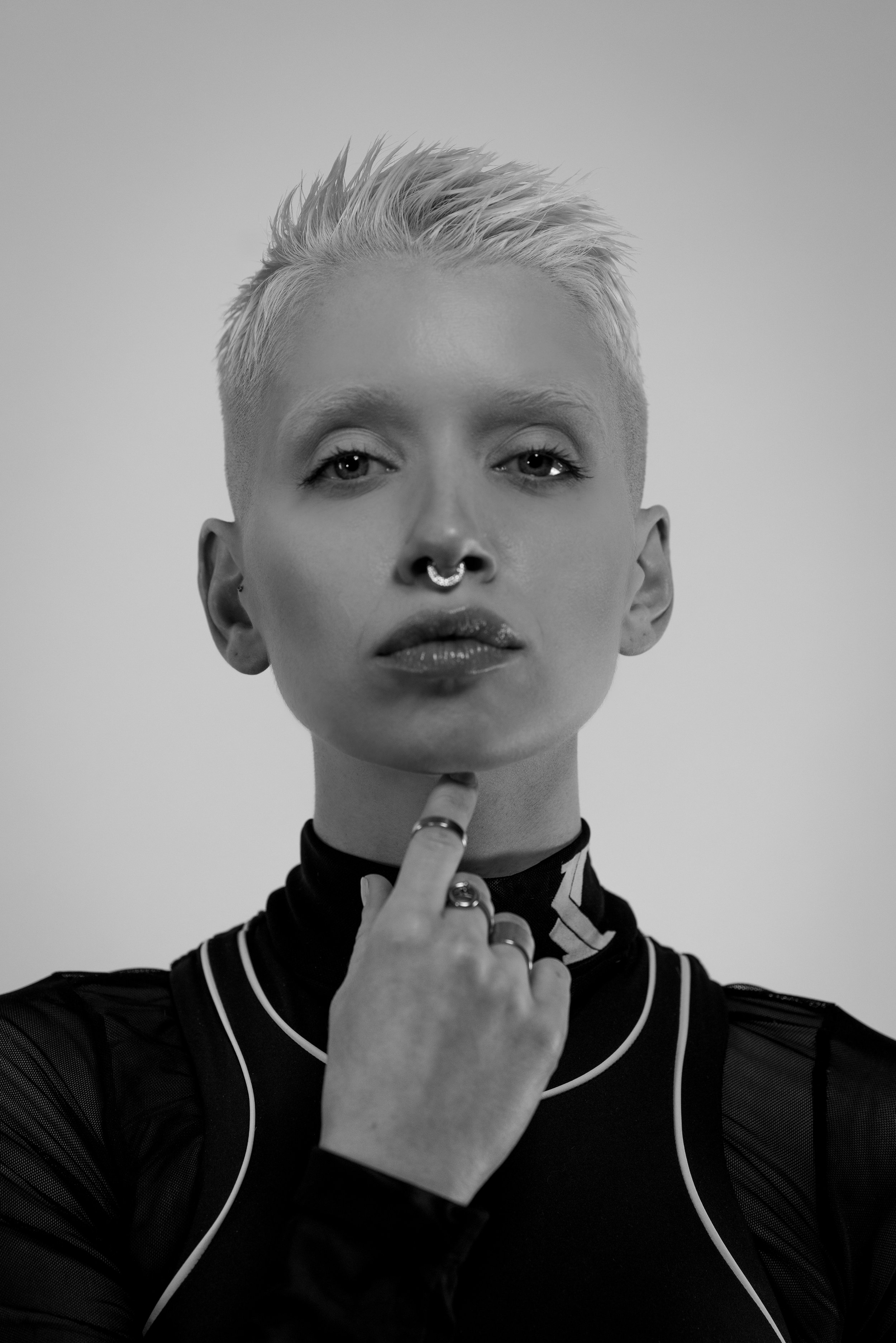 Claire BW-01609.jpeg