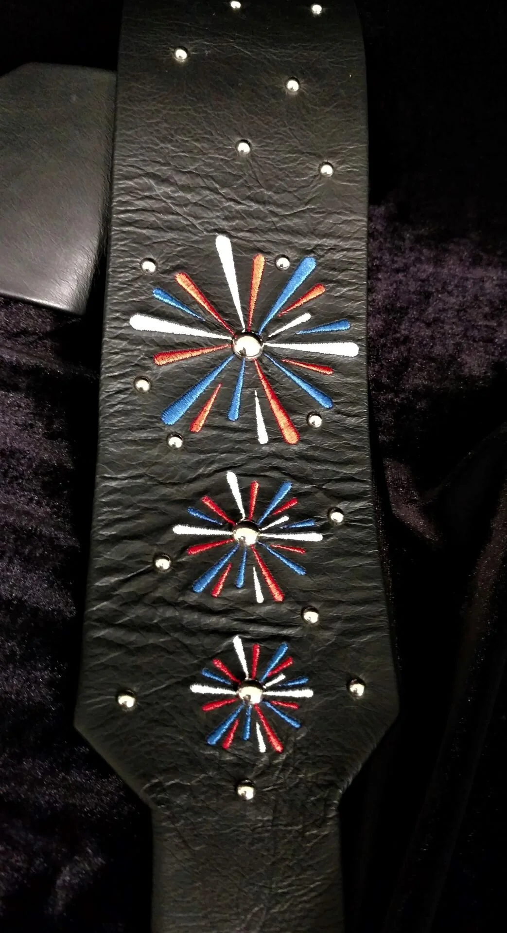 THREE STAR BURST'Z RESIZED  (6).jpg