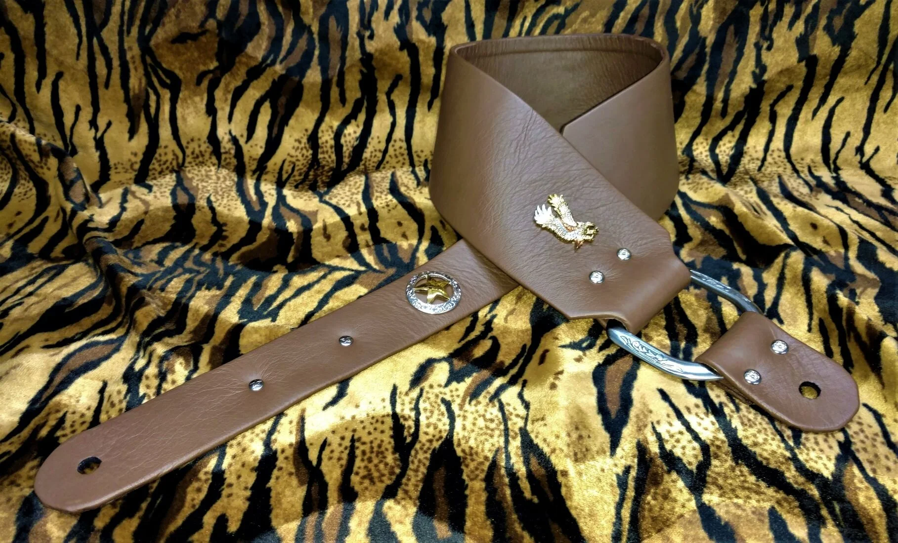 GOLD EAGLE RESIZED  (18).jpg