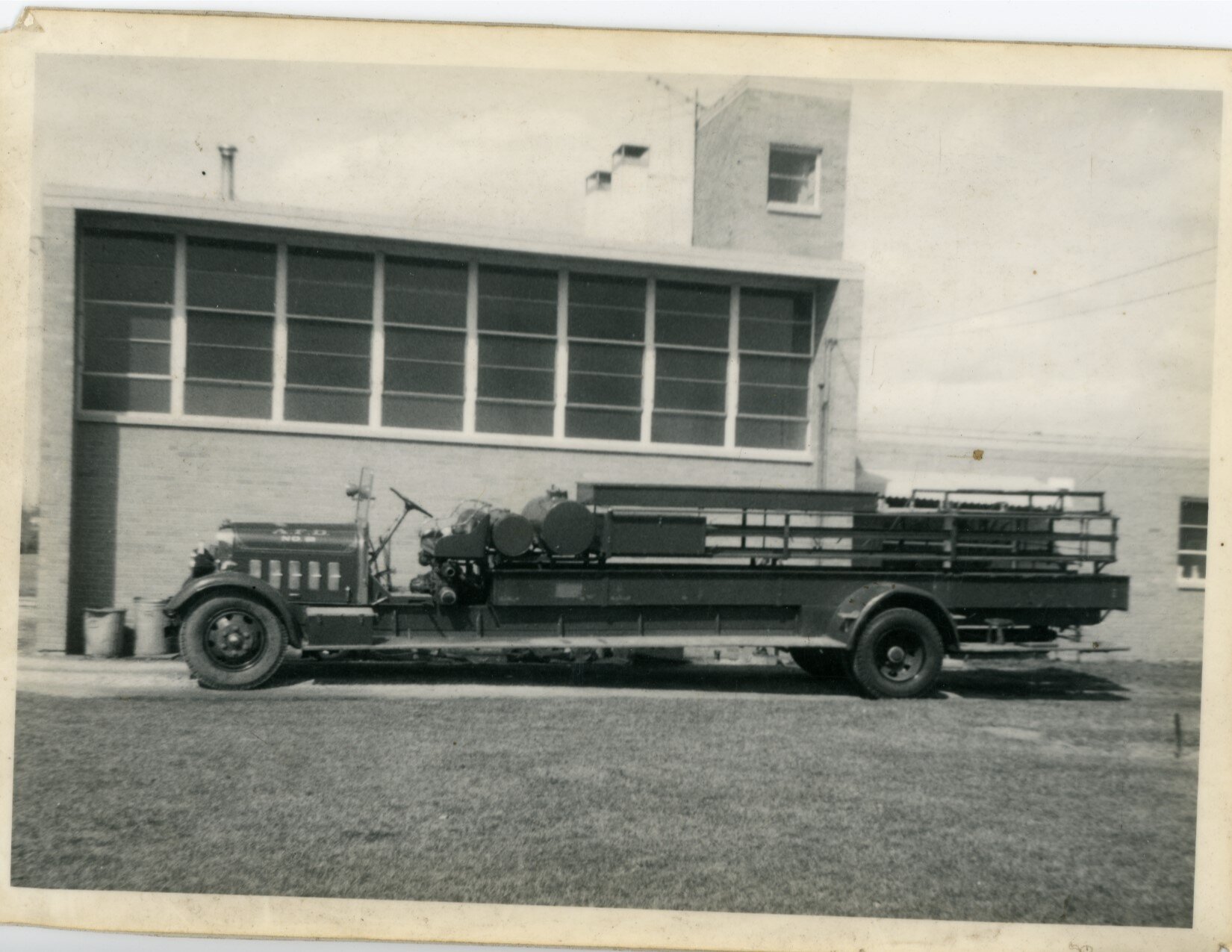 1934 Pirsch-City Service Ladder Truck