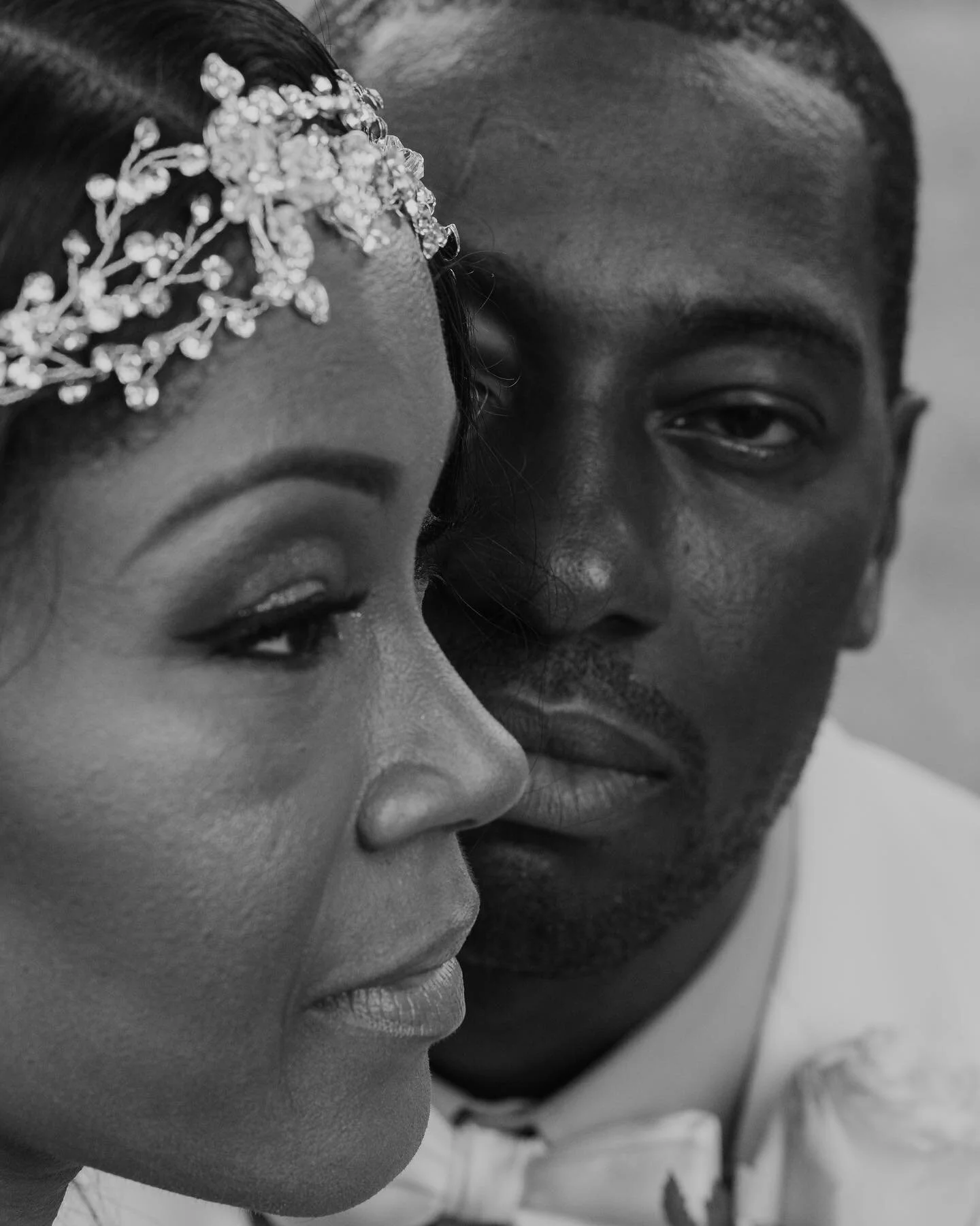 To love and to be loved is everything 😍😍😩 ⁣
⁣
⁣
Bride: @unbotteredhottie ⁣
Groom: @iamdavid_unstoppable⁣
⁣
Bridesmaid: @misssassytee @mz_shes_2_much4ya ⁣
⁣
Groomsmen: @rvlik__  @iamunstoppable_richgant169⁣
⁣
Dress: @davidbridals ⁣
Bride shoes: @ji