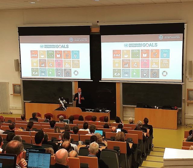 @edinburghuniversity CIO Gavin McLachlan talking at the ISG All Staff on how ISG is delivering on the university's new 2030 strategy, including highlighting the university signing up for the UN Sustainable Goals.
https://www.ed.ac.uk/about/strategy-2030
https://www.un.org/development/desa/disabilities/envision2030.html