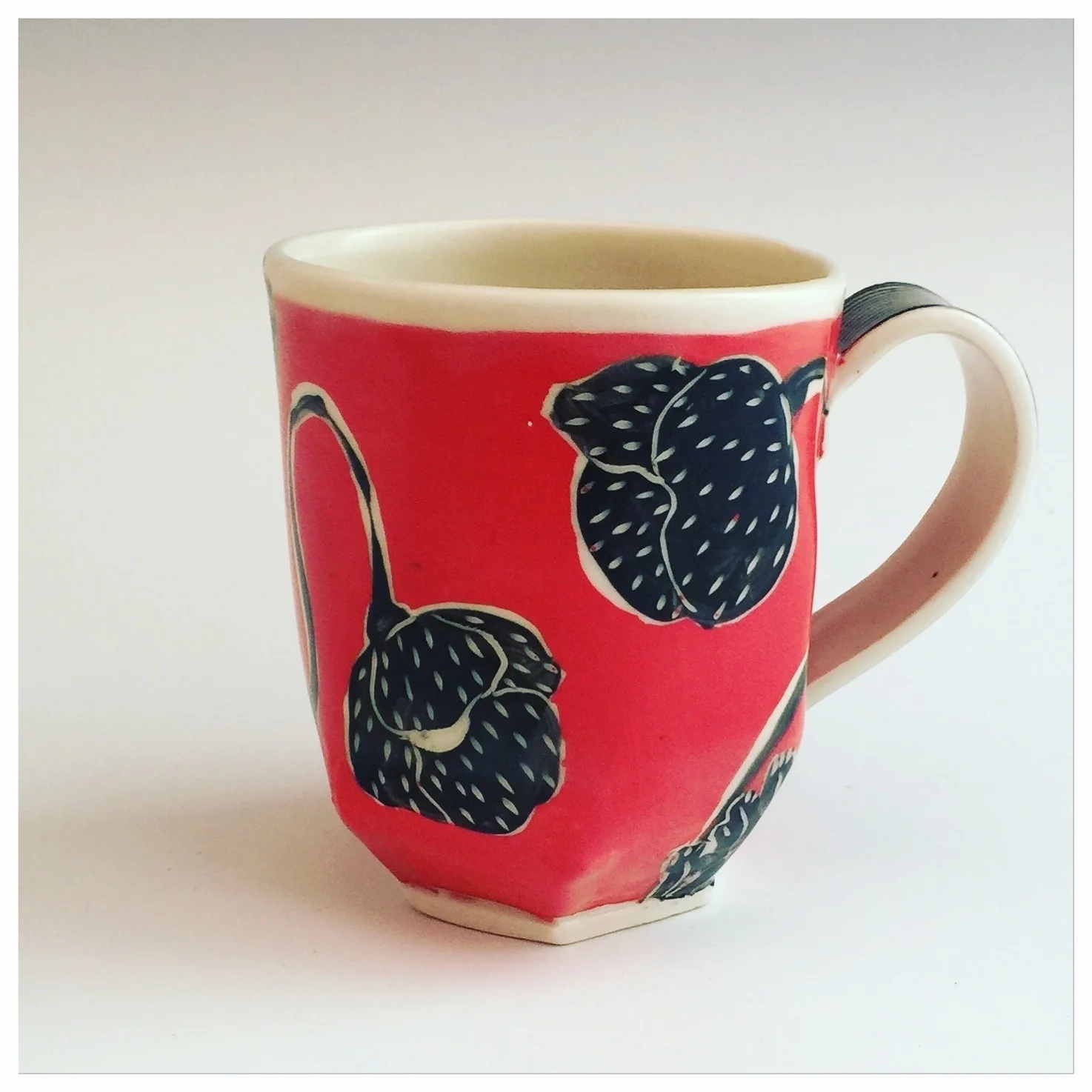 red poppy mug