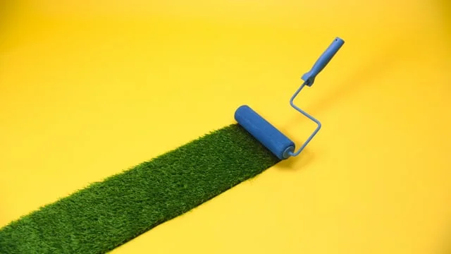 Strawberry Frog : 'Cultural Movement Makers'