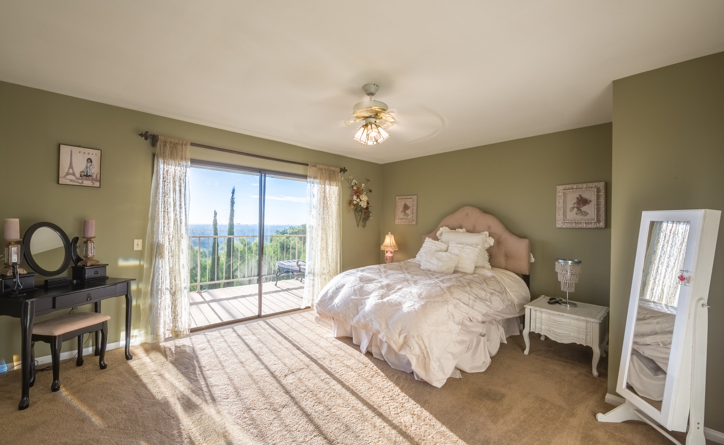 Bedroom03.jpg