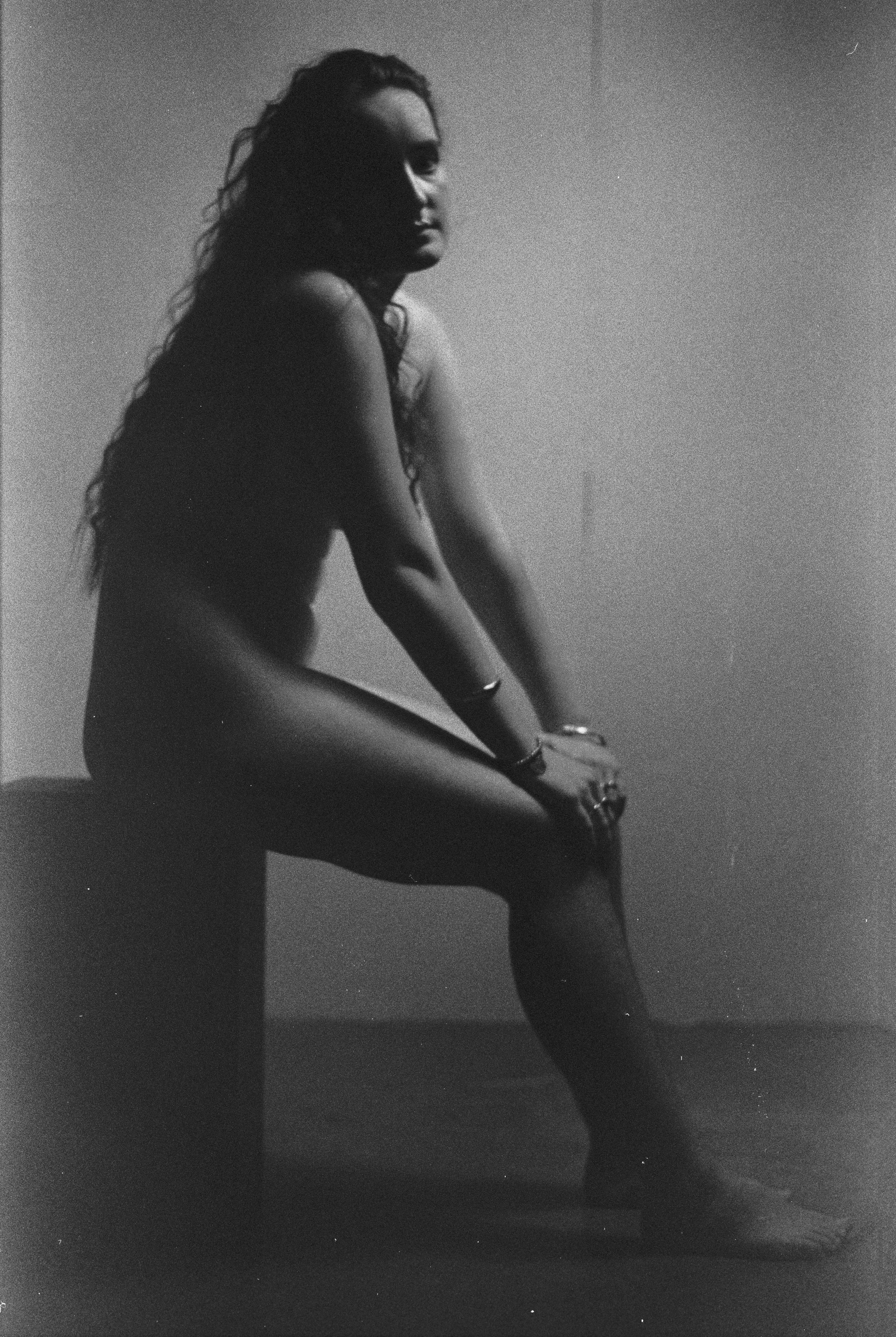 GINNY NUDE 1-Edit B&W .jpg