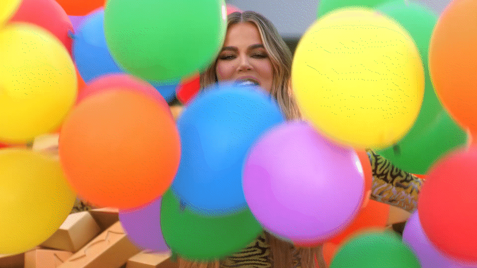 Candy Crush • TV & Social